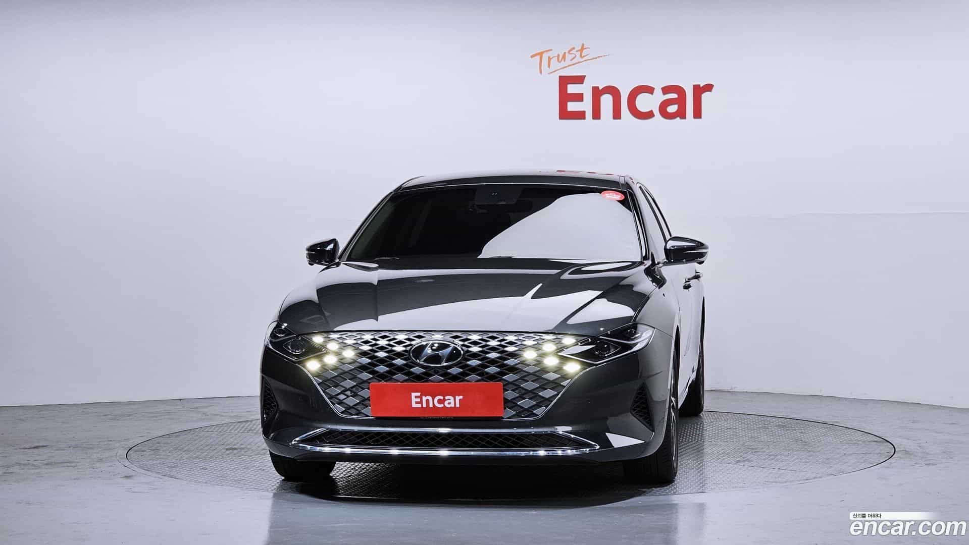 Grandeur Hyundai 2020.2-OUTER-003