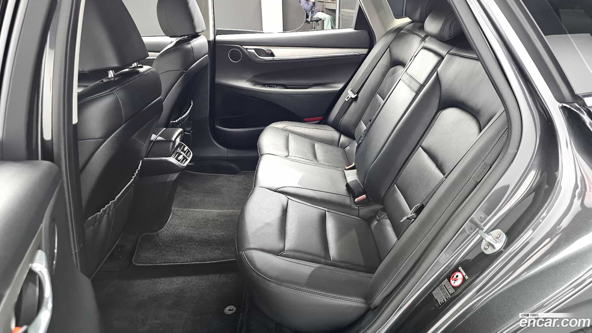 Grandeur Hyundai 2020.2-OPTION-016