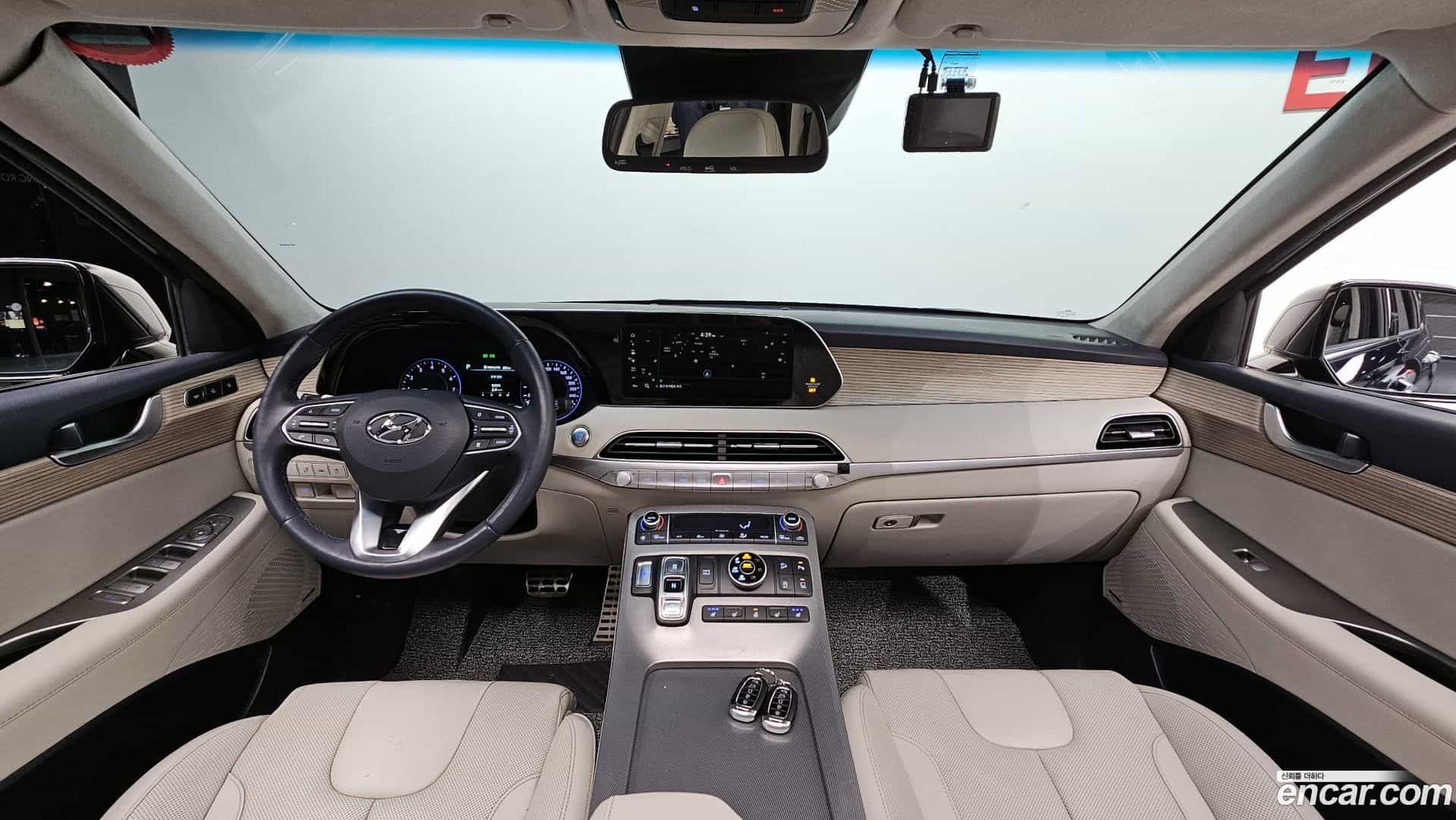 Palisade Hyundai 2019.1-INNER-007