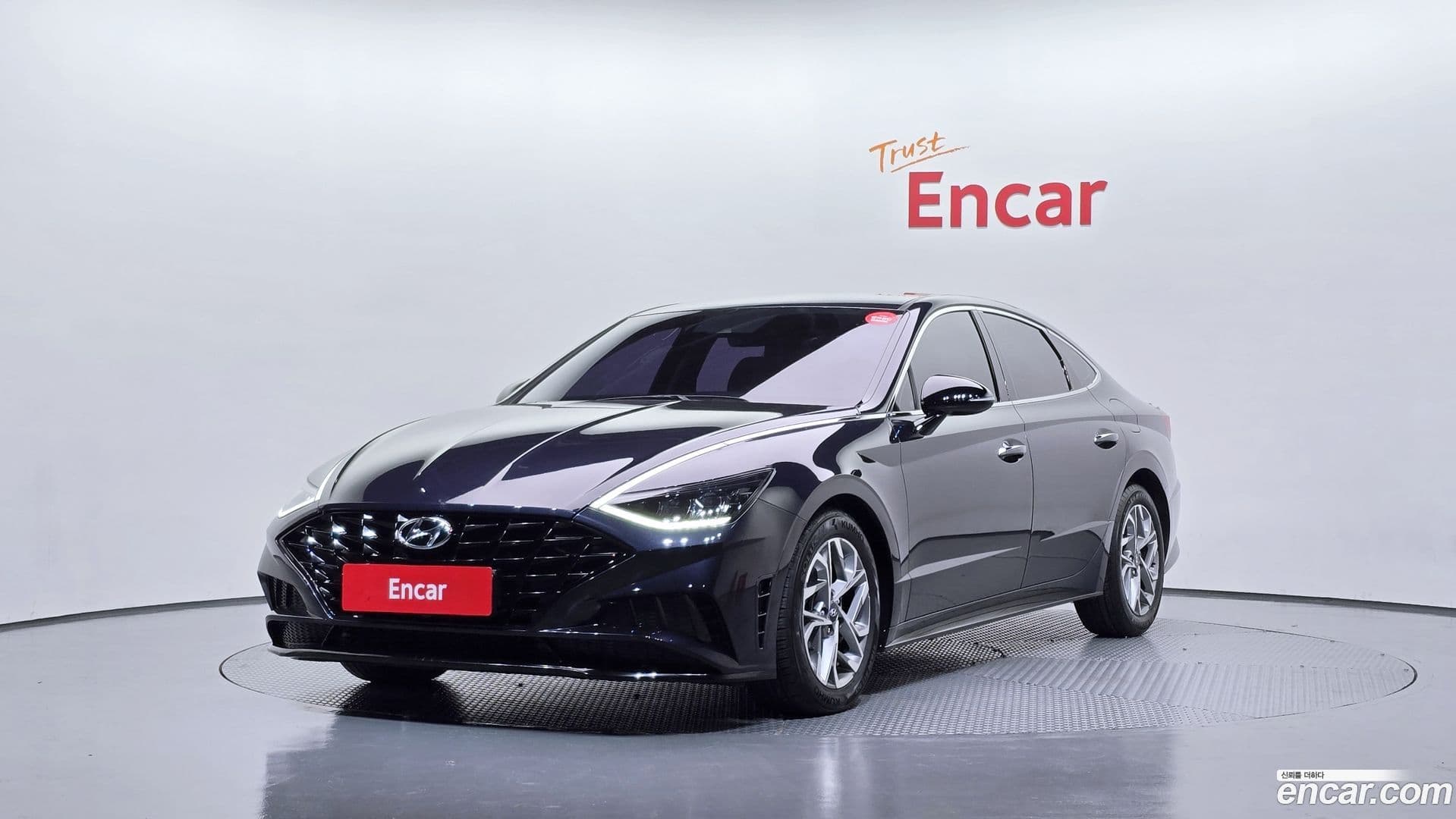 Main__Slider__Photo:Sonata Hyundai 2019.9-0