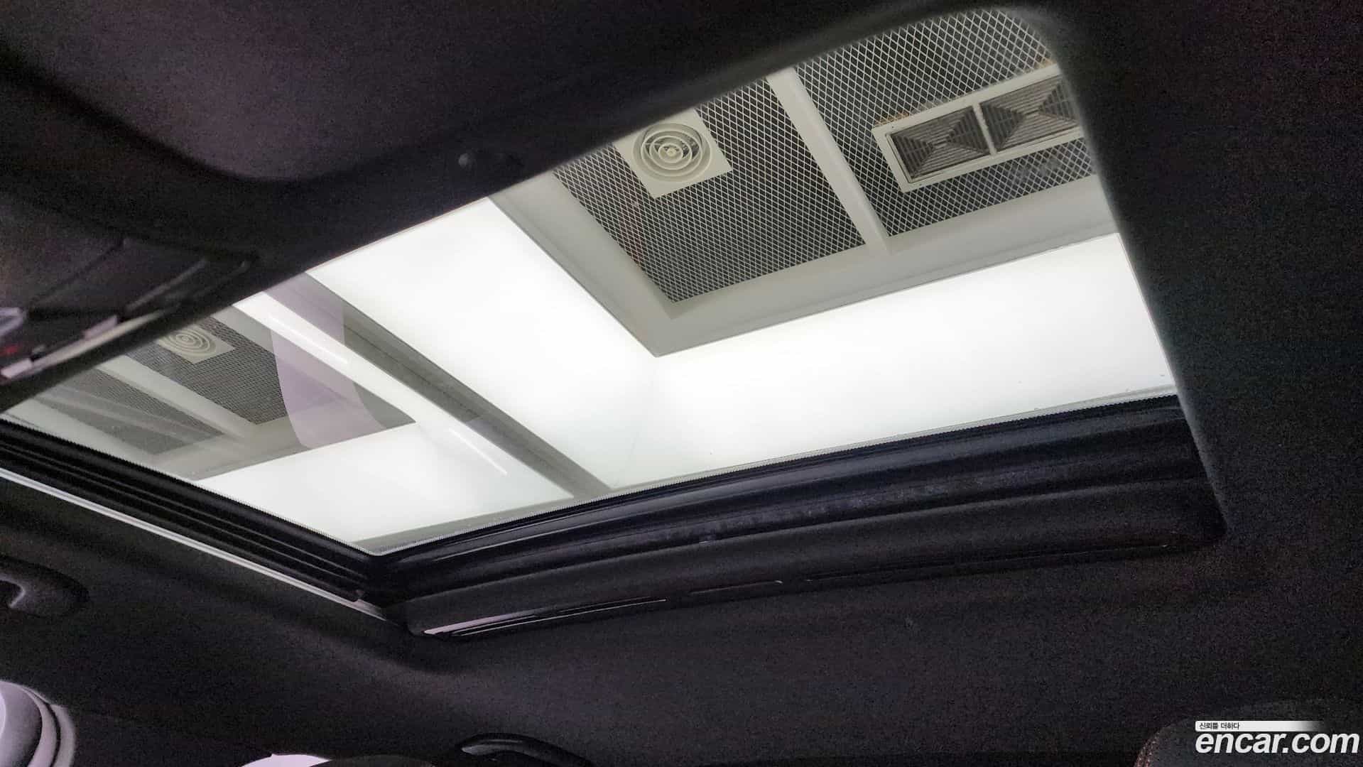 GLC-Class Mercedes-Benz 2021.3-OPTION-022