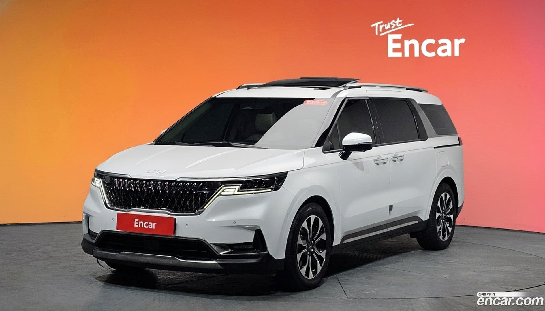 Main__Slider__Photo:Canival Kia 2022.0-0