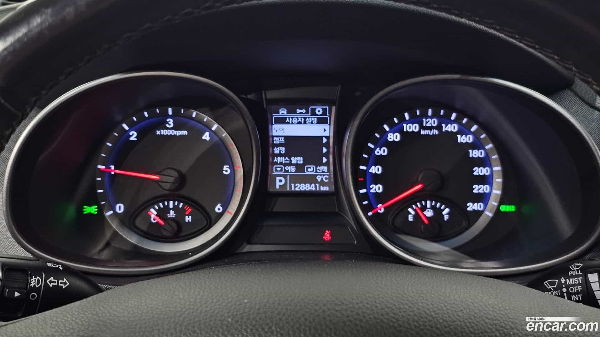 Santafe Hyundai 2015.3-INNER-008
