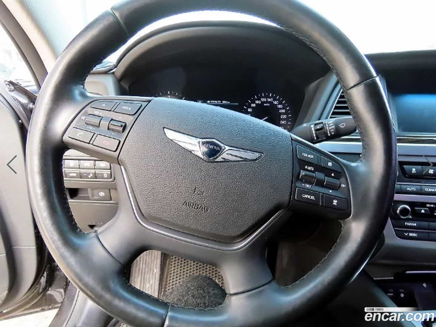 G80 Genesis 2018.3-INNER-008