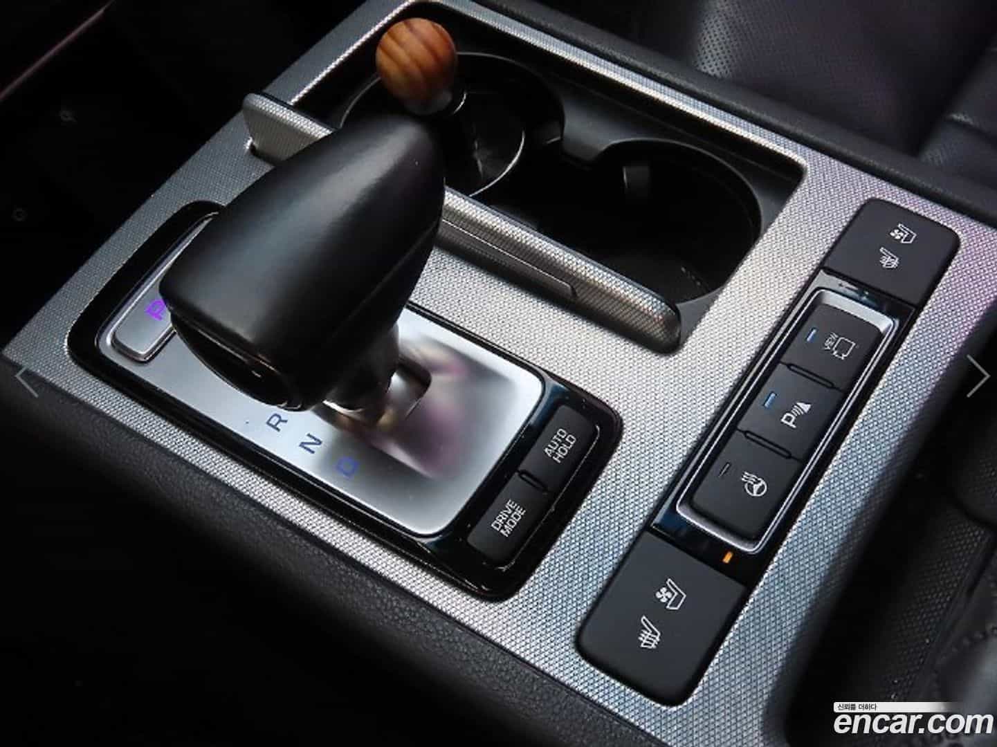 G80 Genesis 2018.3-INNER-010