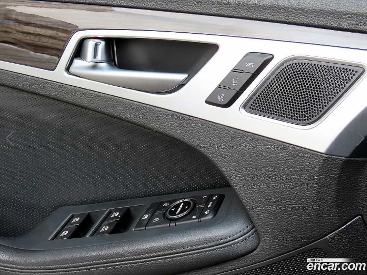 G80 Genesis 2018.3-OPTION-015
