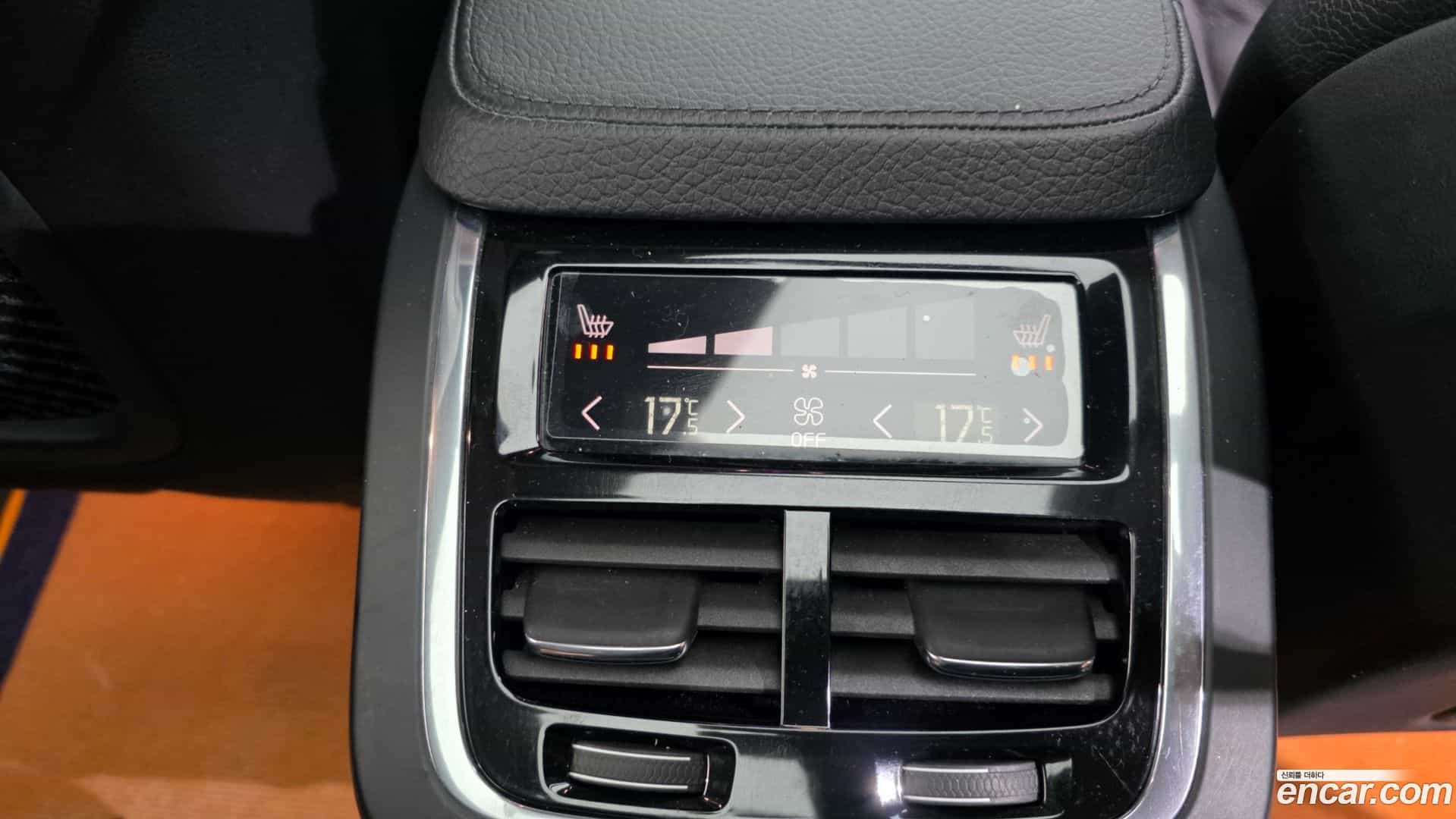 XC90 Volvo 2017.4-OPTION-023