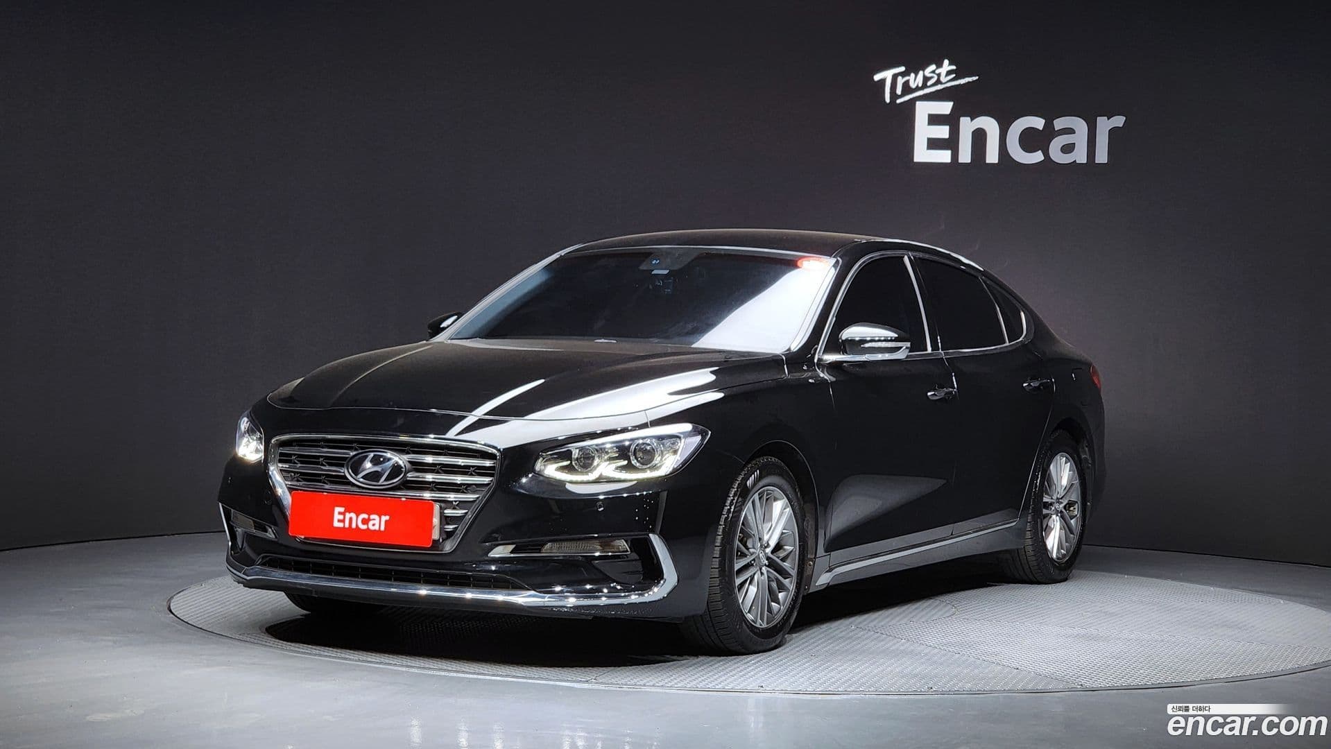Main__Slider__Photo:Grandeur Hyundai 2016.11-0
