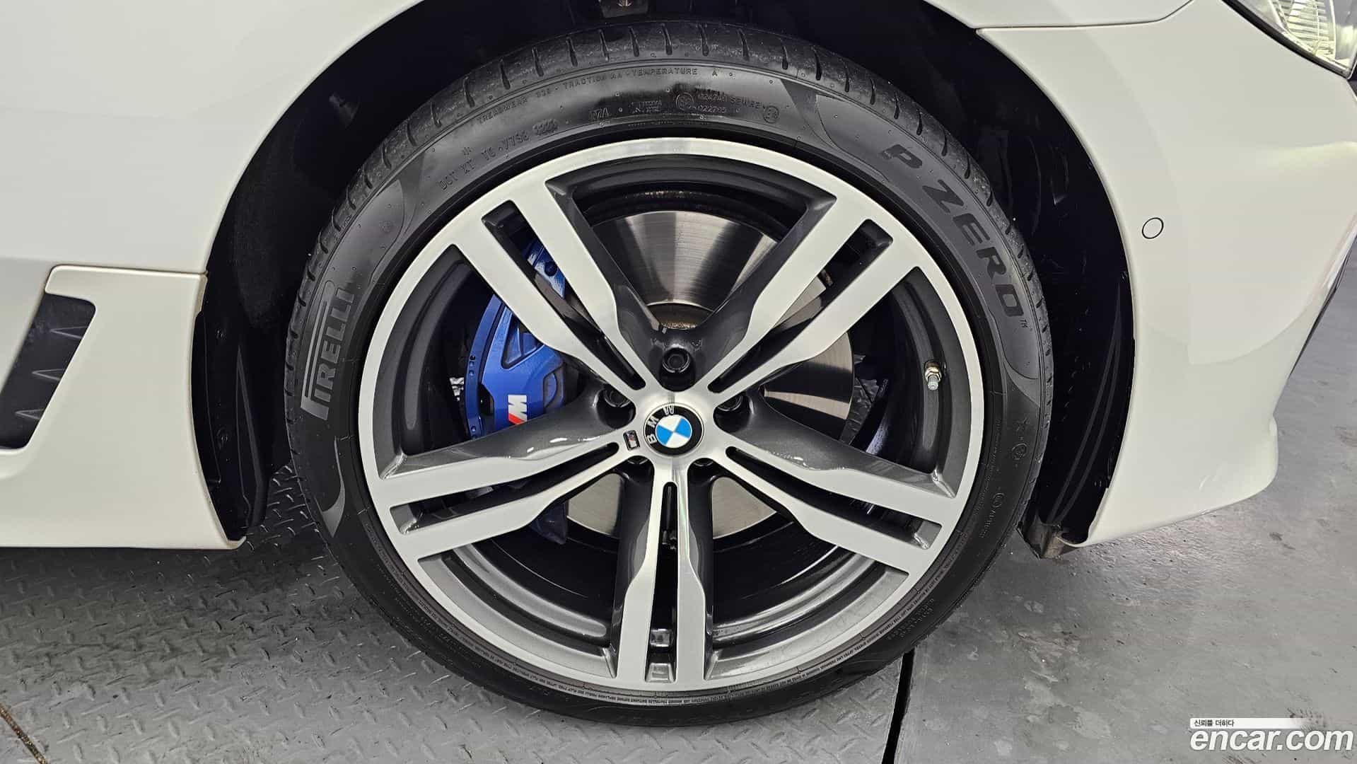 Gran Turismo BMW 2023.10-OUTER-005
