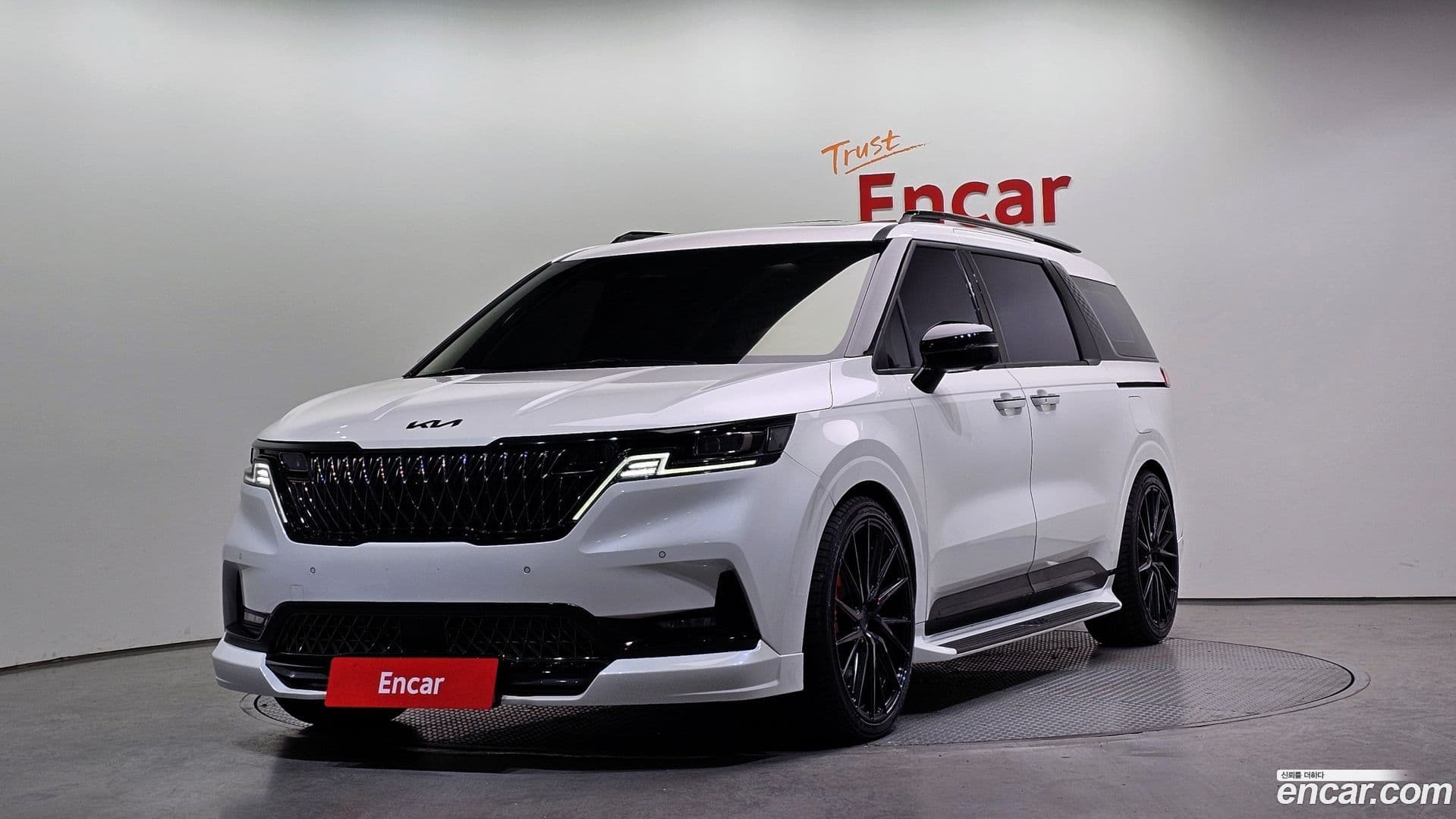 Main__Slider__Photo:Canival Kia 2021.3-0