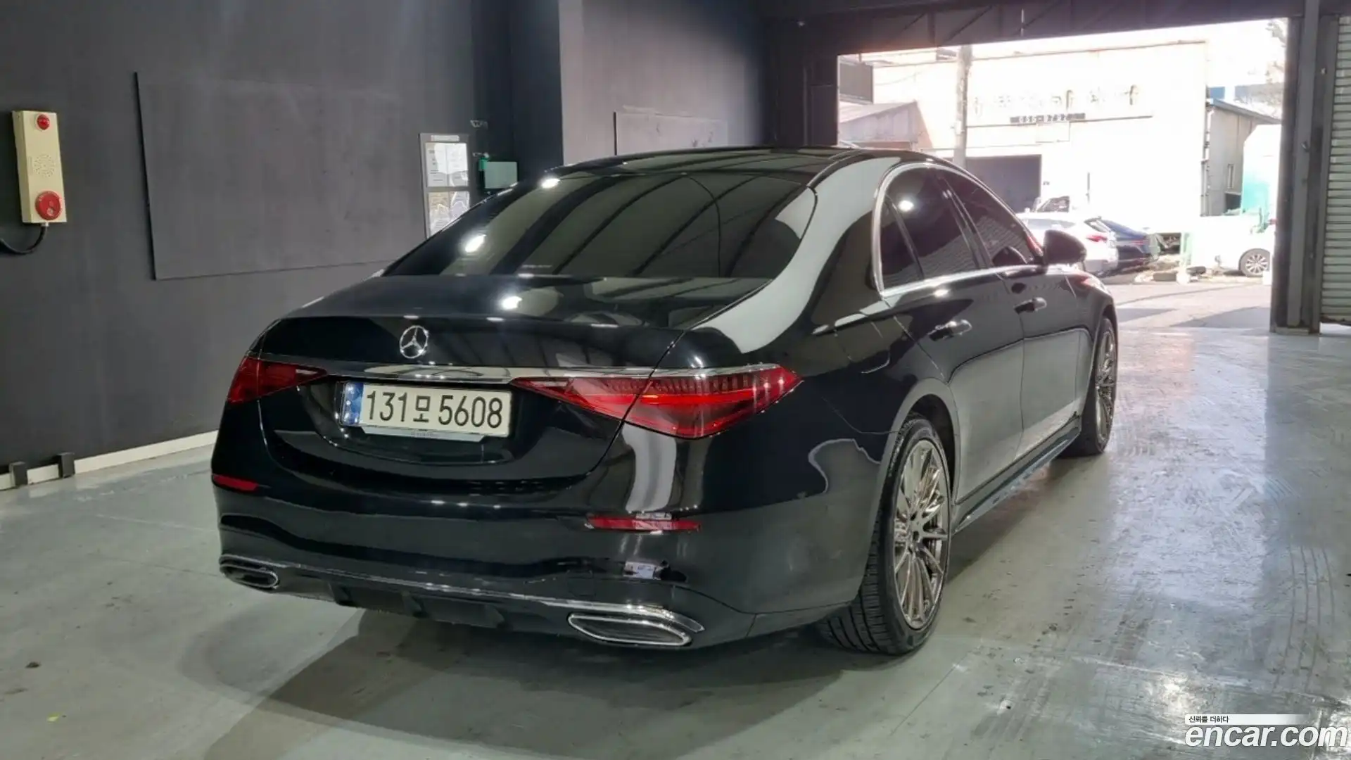 S-Class Mercedes-Benz 2024.0-OUTER-003