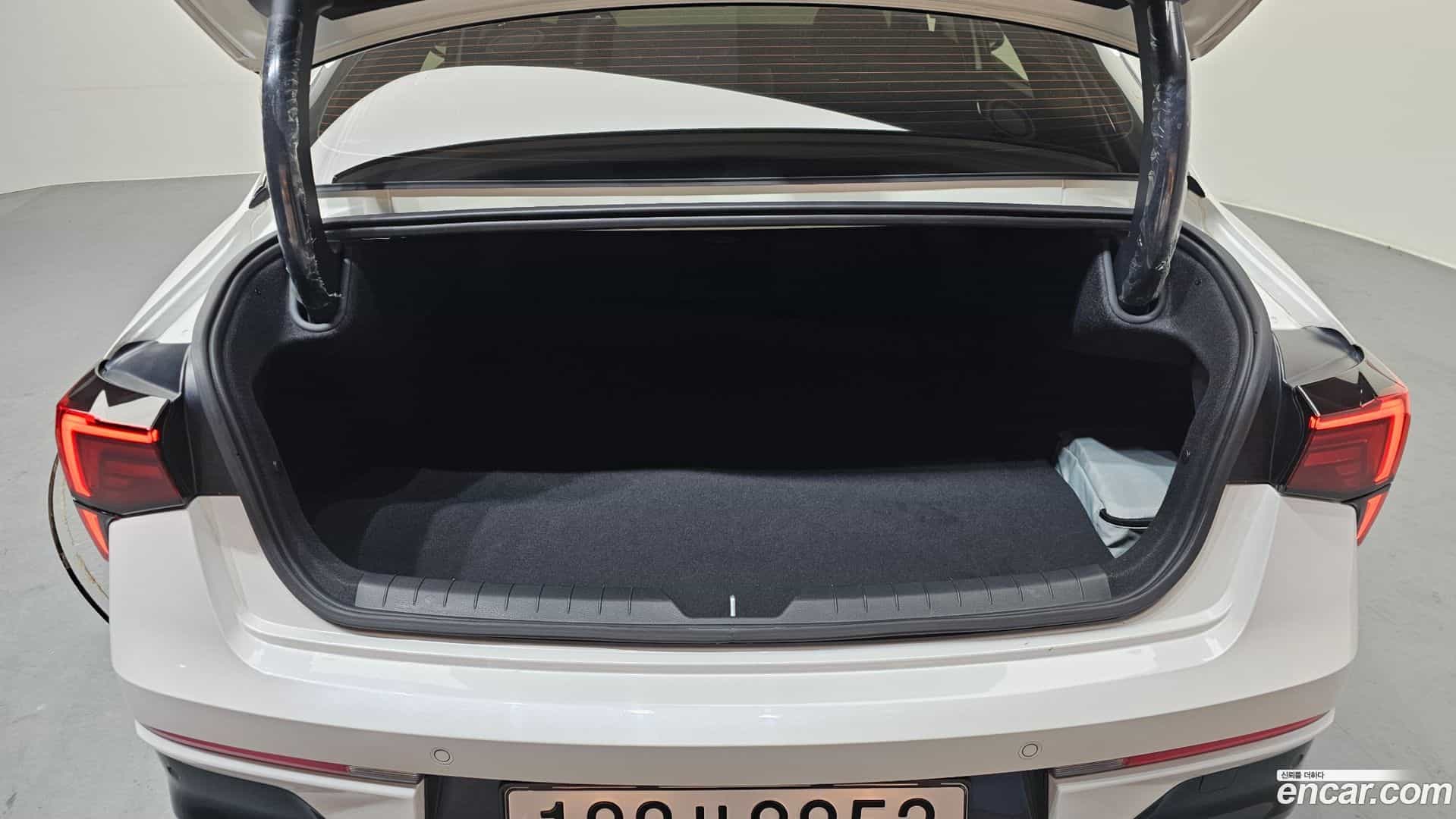 K5 Kia 2023.11-OPTION-024