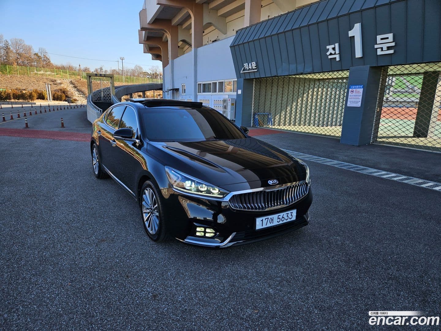 Main__Slider__Photo:K7 Kia 2017.1-0