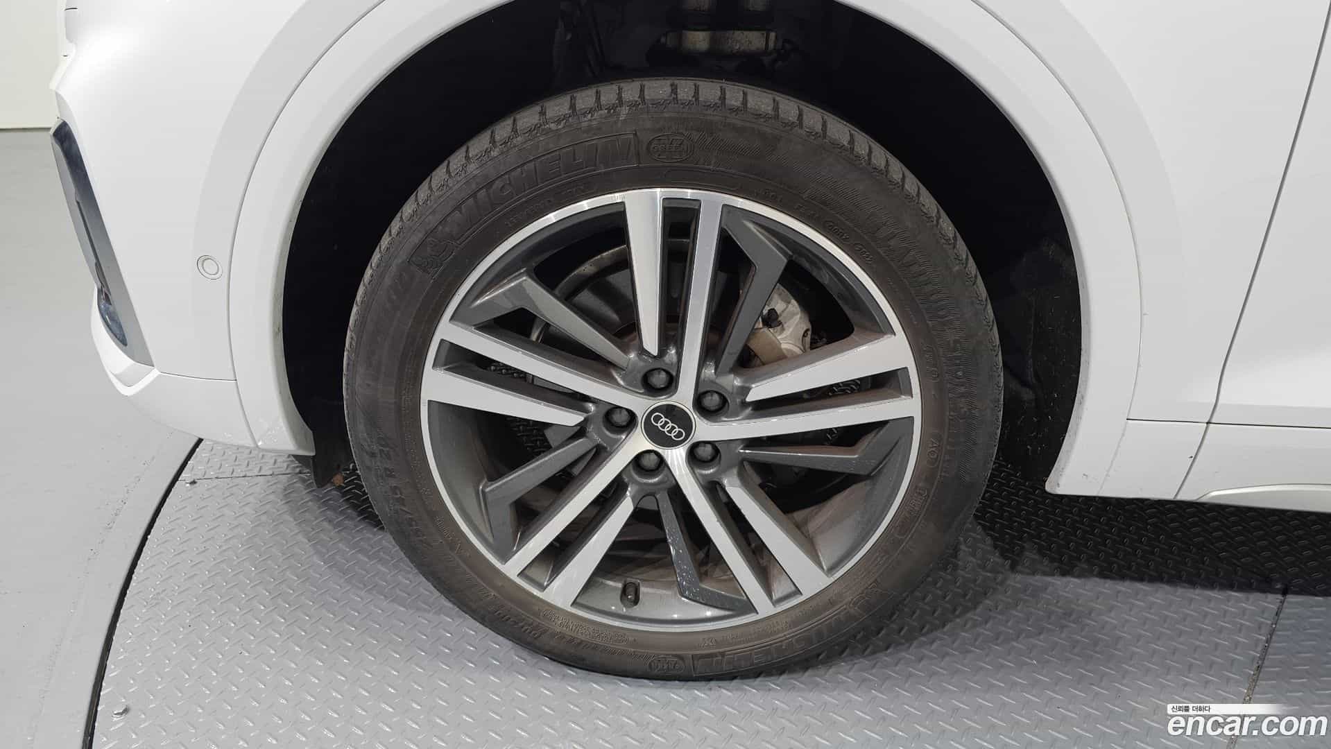 Q5 Audi 2023.5-OUTER-005