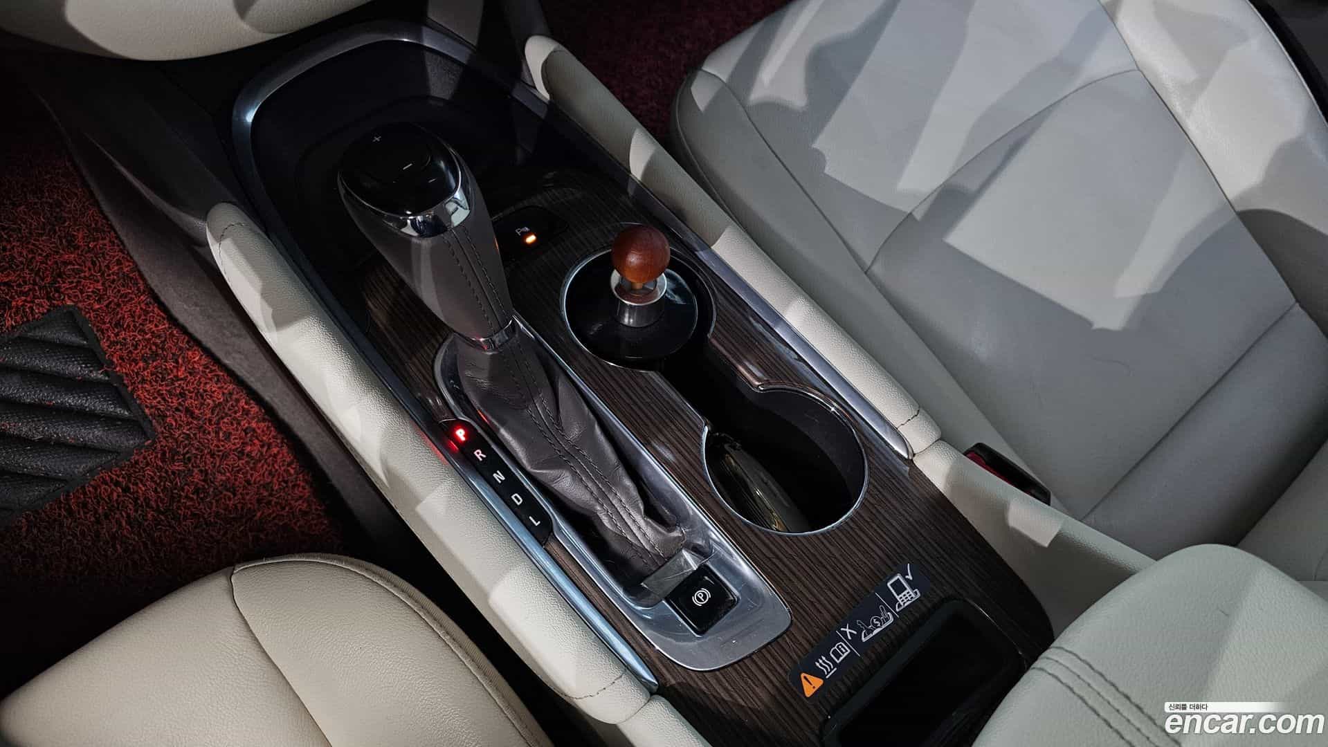 Malibu Chevrolet 2019.1-INNER-009