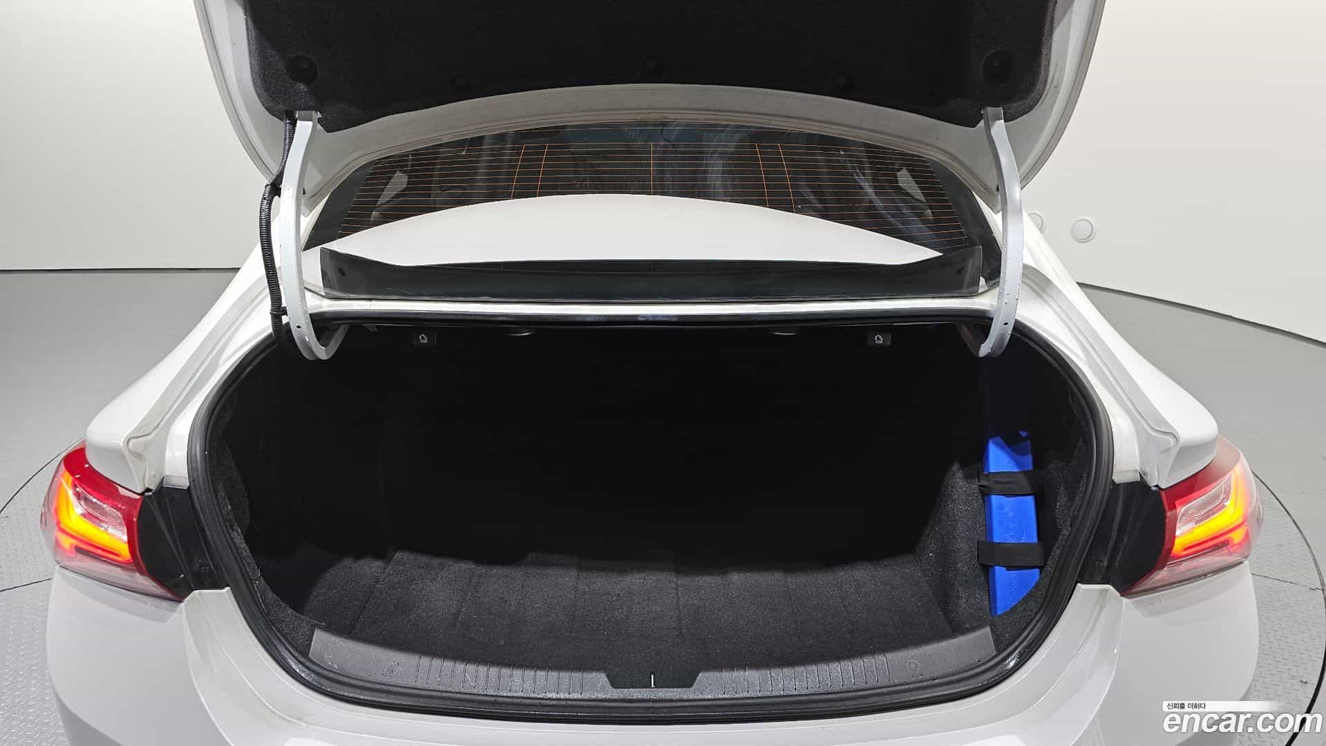 Malibu Chevrolet 2019.1-OPTION-024