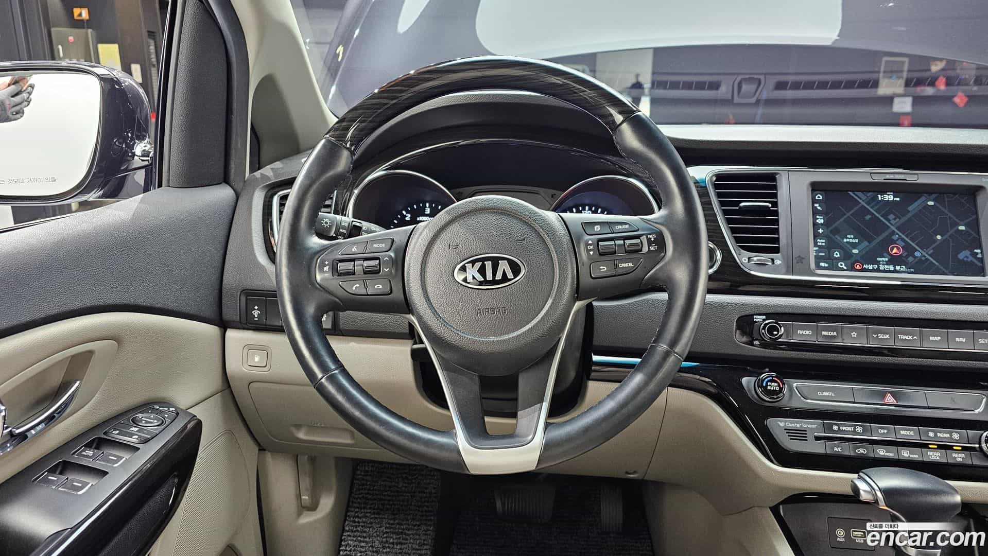 Canival Kia 2019.2-OPTION-017