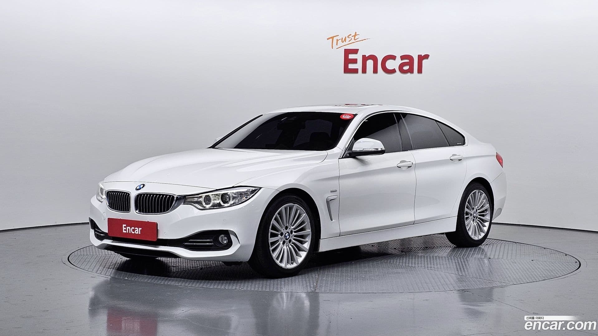 Main__Slider__Photo:4-Series BMW 2017.4-0
