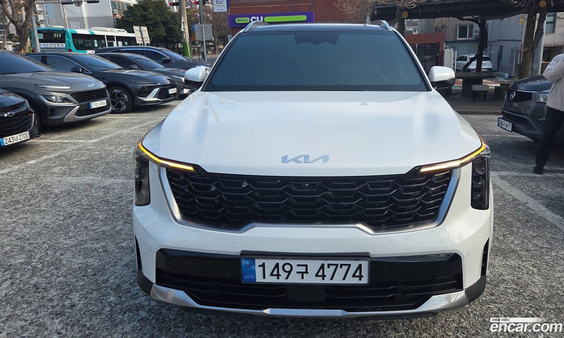 Main__Slider__Photo:Sorento Kia 2025.2-0