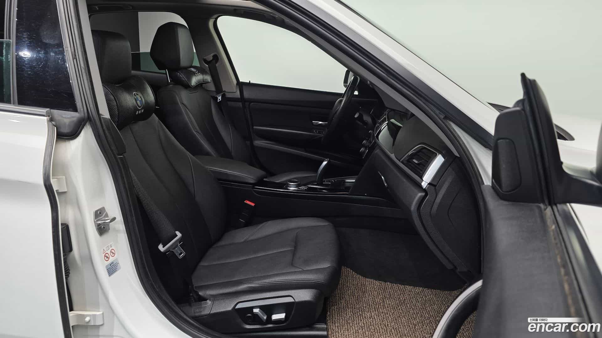 Gran Turismo BMW 2017.9-INNER-010