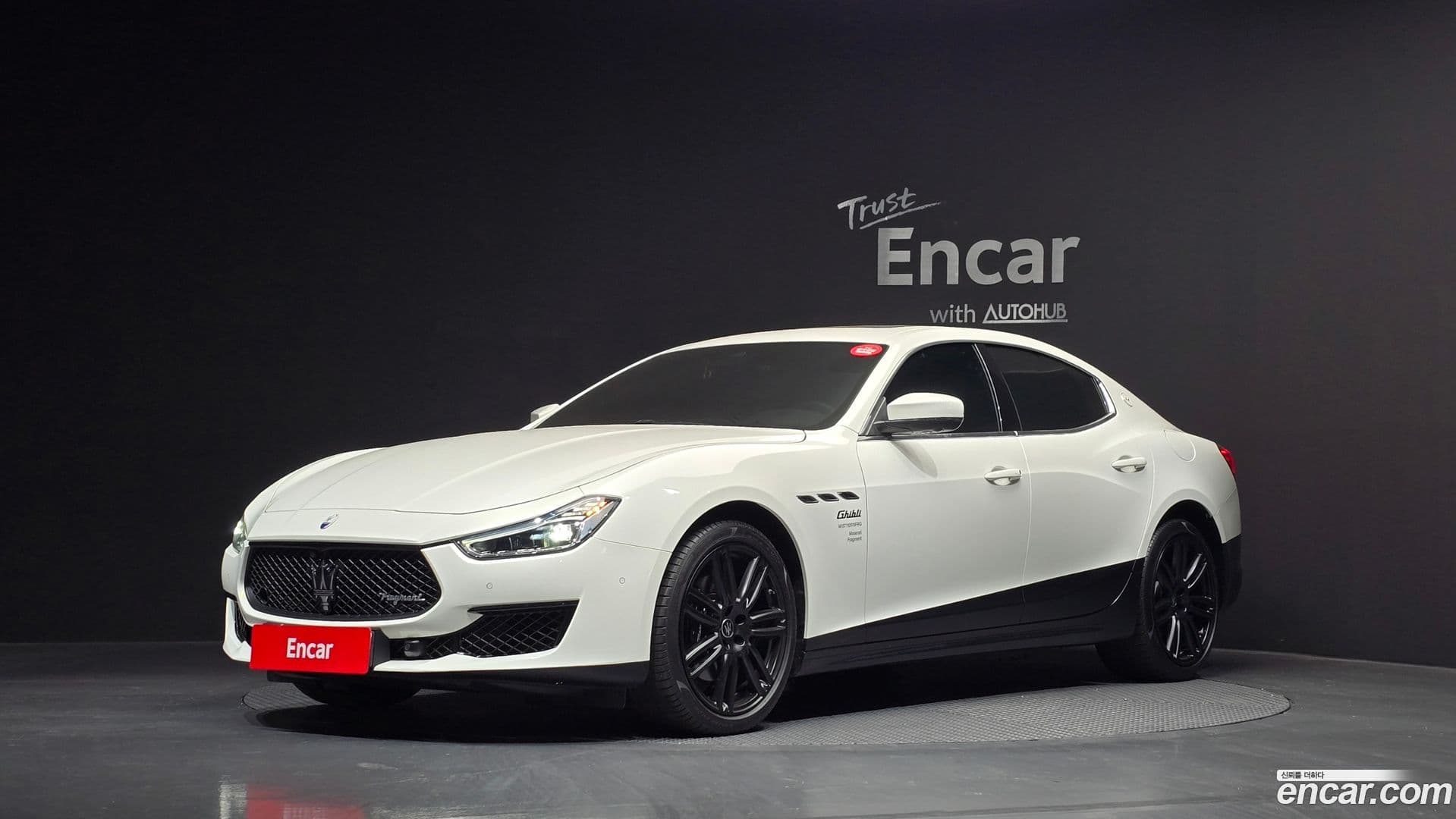 Main__Slider__Photo:Ghibli Maserati 2022.5-0