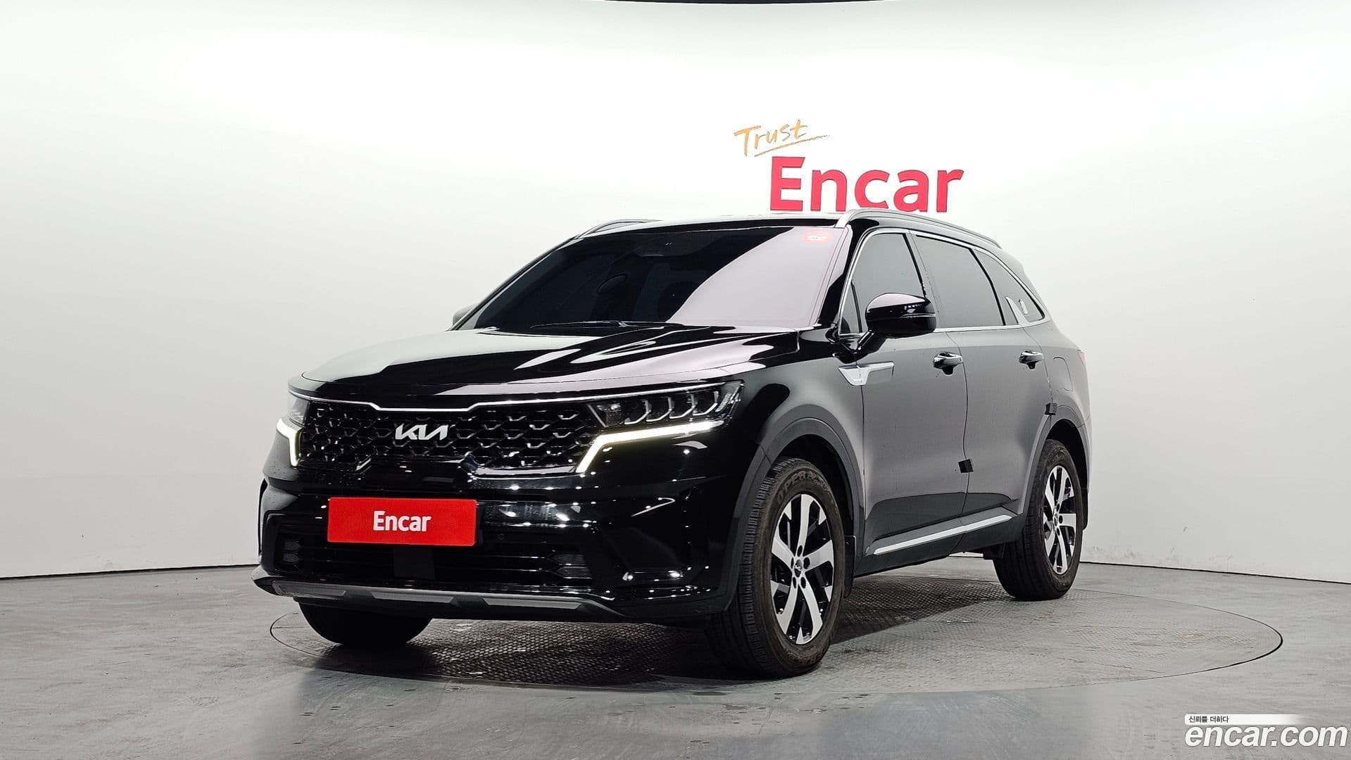 Main__Slider__Photo:Sorento Kia 2022.9-0