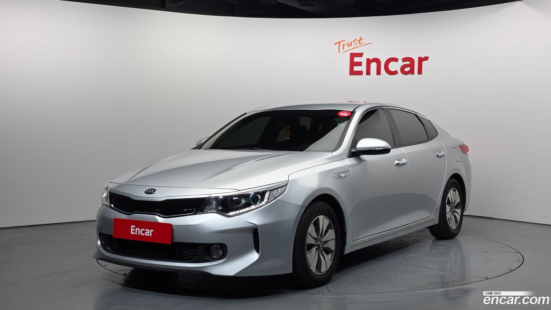 Main__Slider__Photo:K5 Kia 2018.4-0