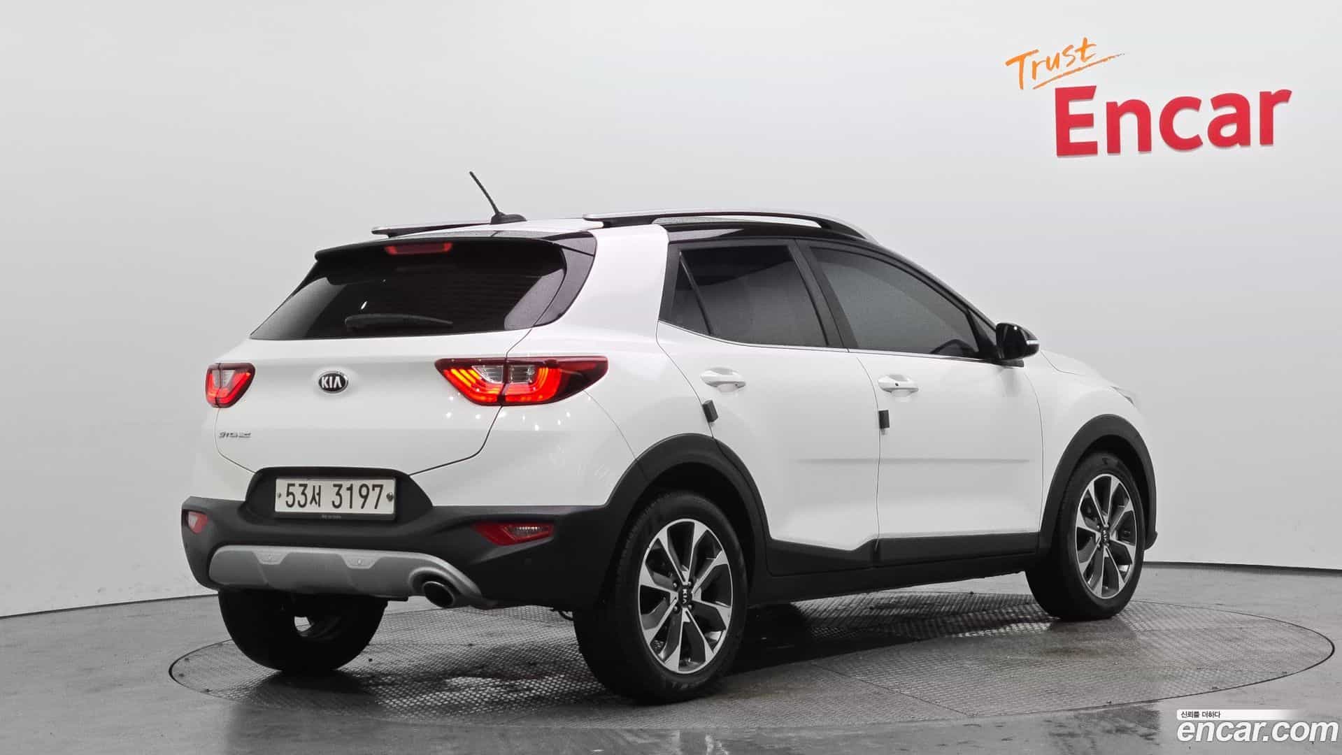 Stonic Kia 2018.1-OUTER-002
