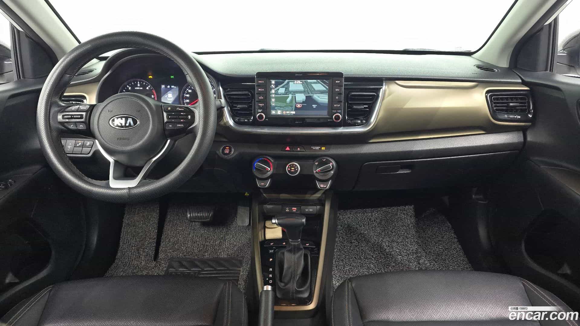 Stonic Kia 2018.1-INNER-007