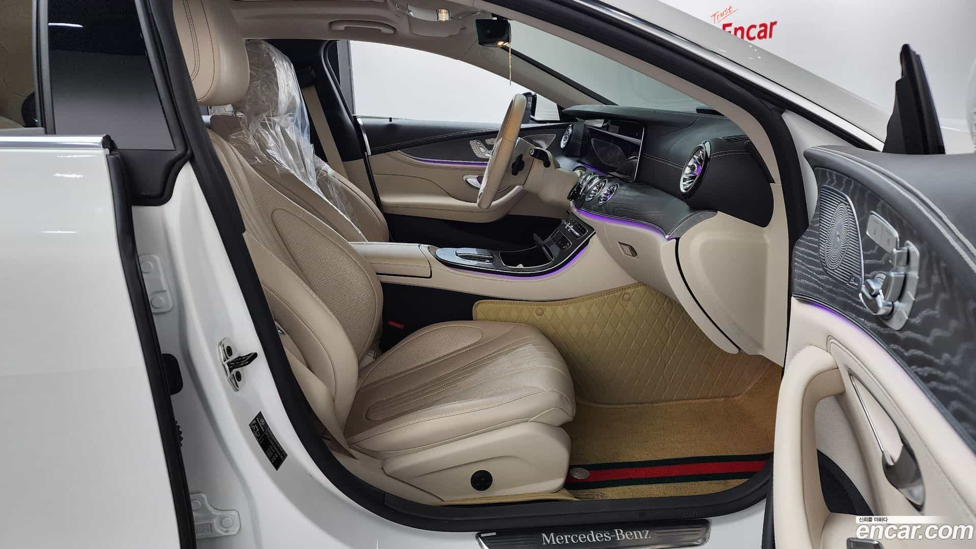 CLS-Class Mercedes-Benz 2021.8-OPTION-015