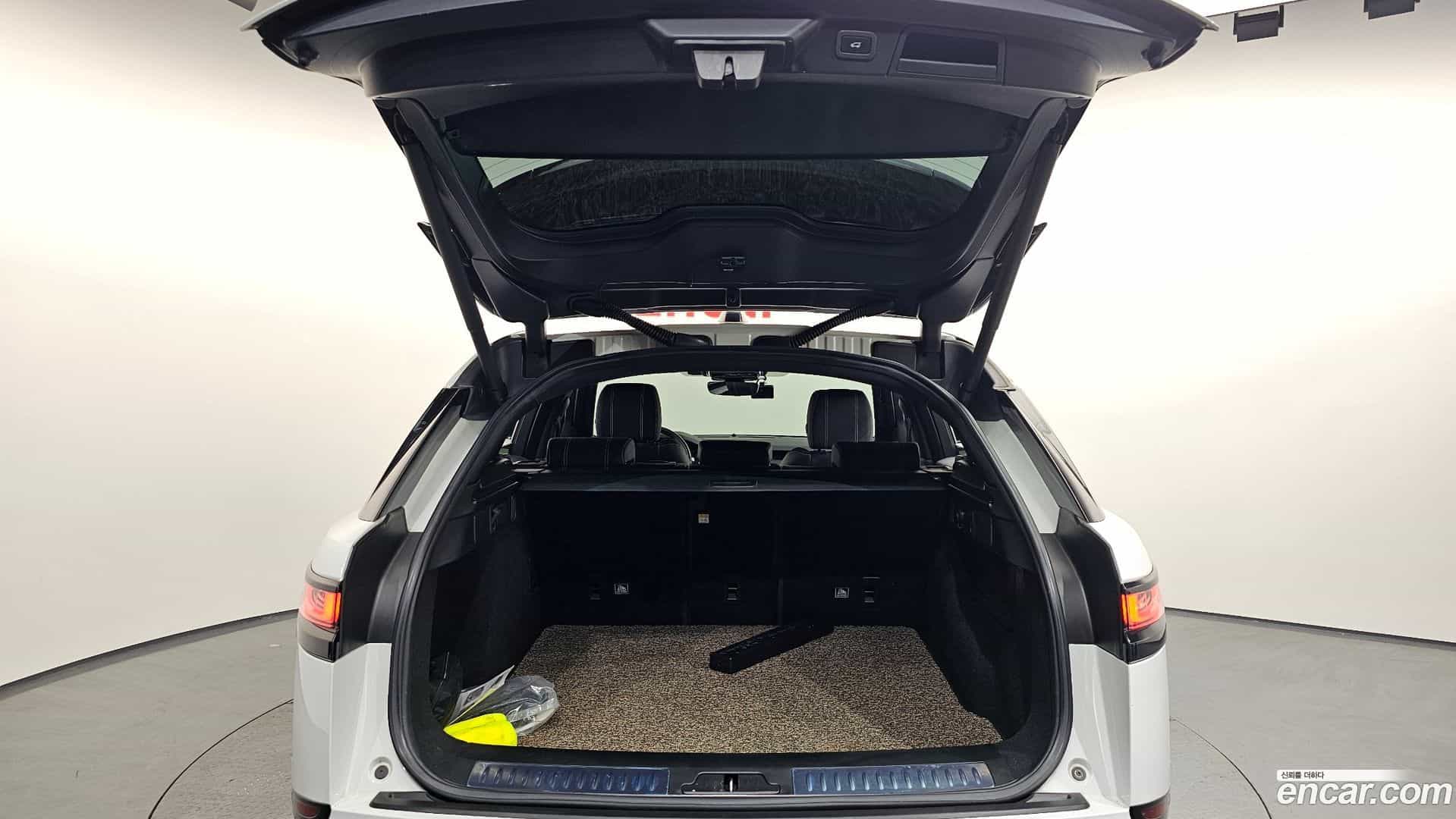 Range Rover Velar Land Rover 2018.6-OPTION-024