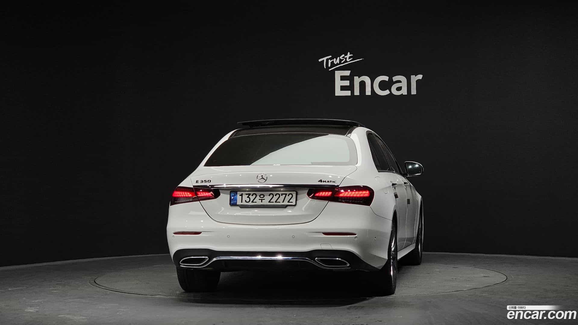 E-Class Mercedes-Benz 2022.3-OUTER-002
