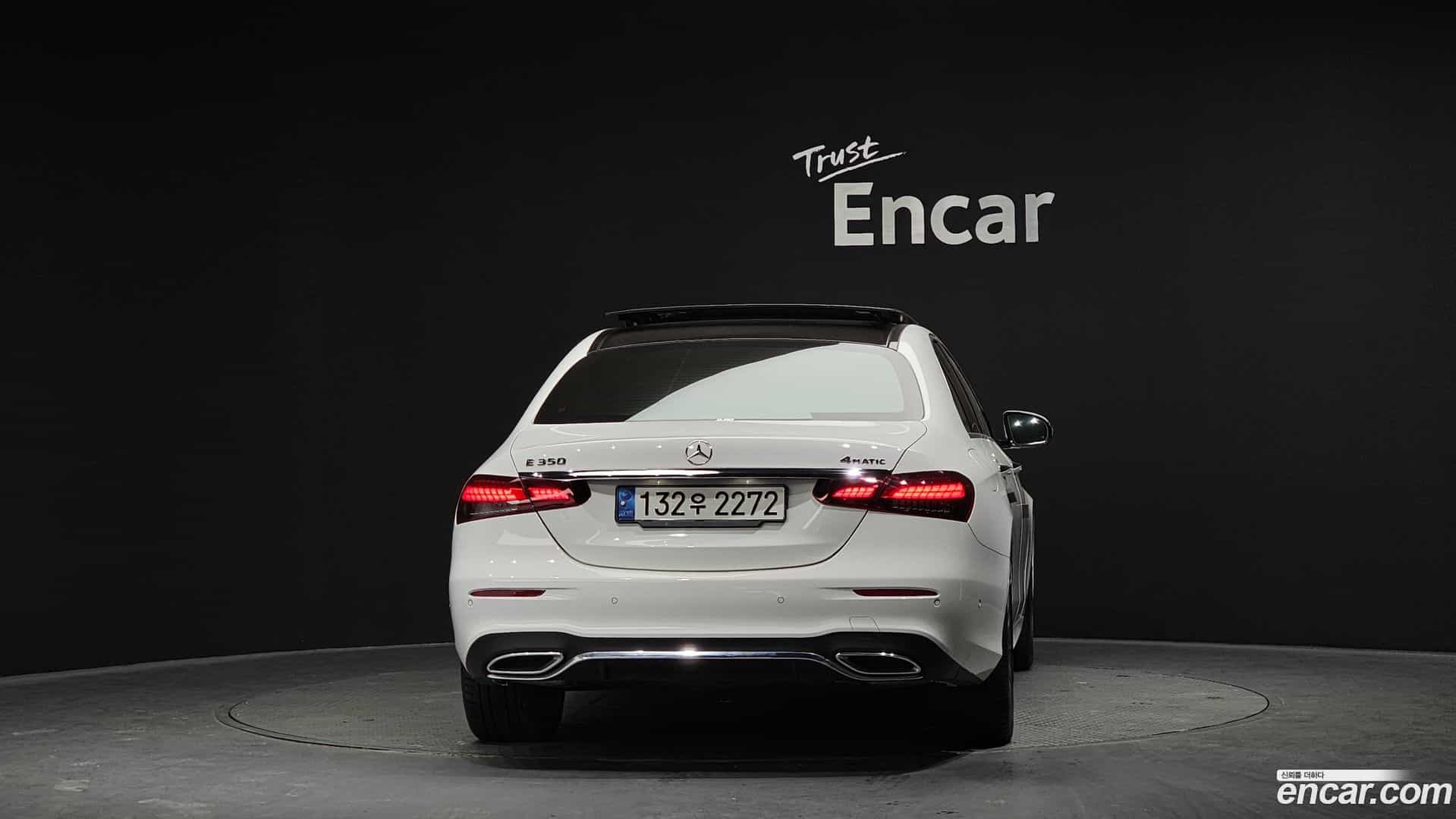 E-Class Mercedes-Benz 2022.3-OUTER-004
