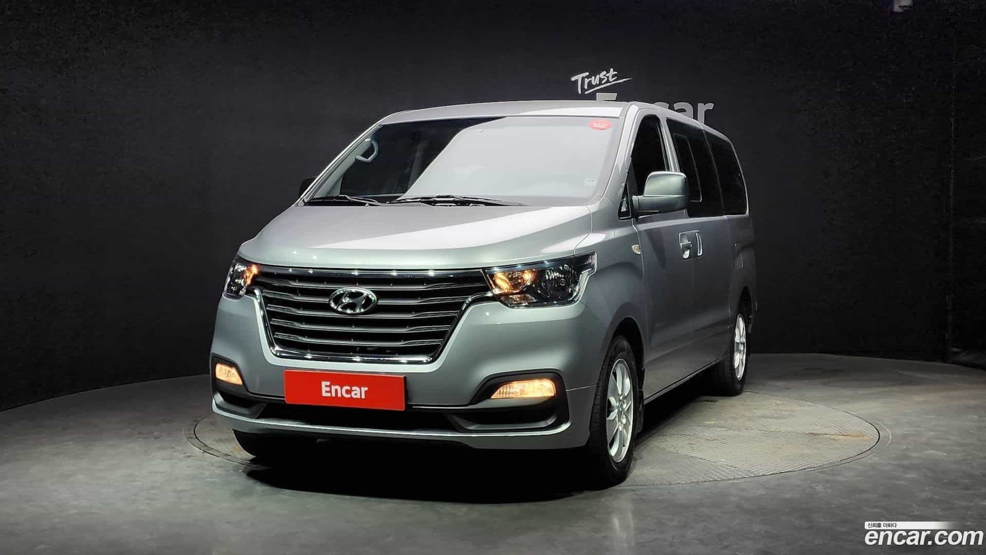 Starex Hyundai 2018.2-OUTER-001