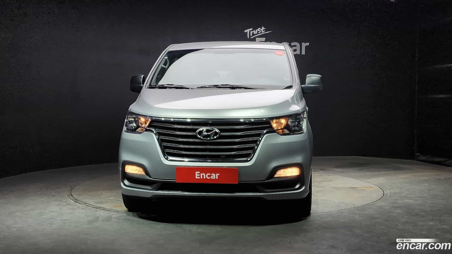 Starex Hyundai 2018.2-OUTER-003