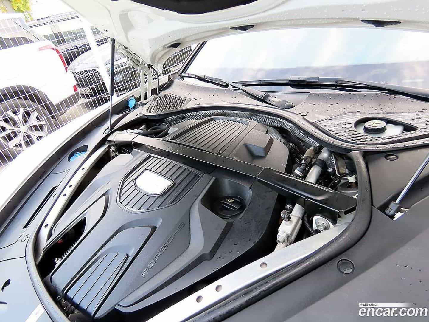 Panamera Porsche 2018.0-OPTION-023