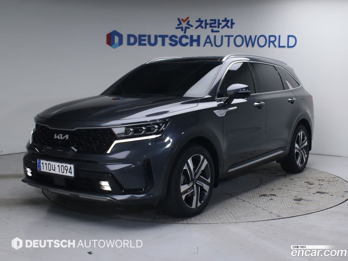 Main__Slider__Photo:Sorento Kia 2022.4-0