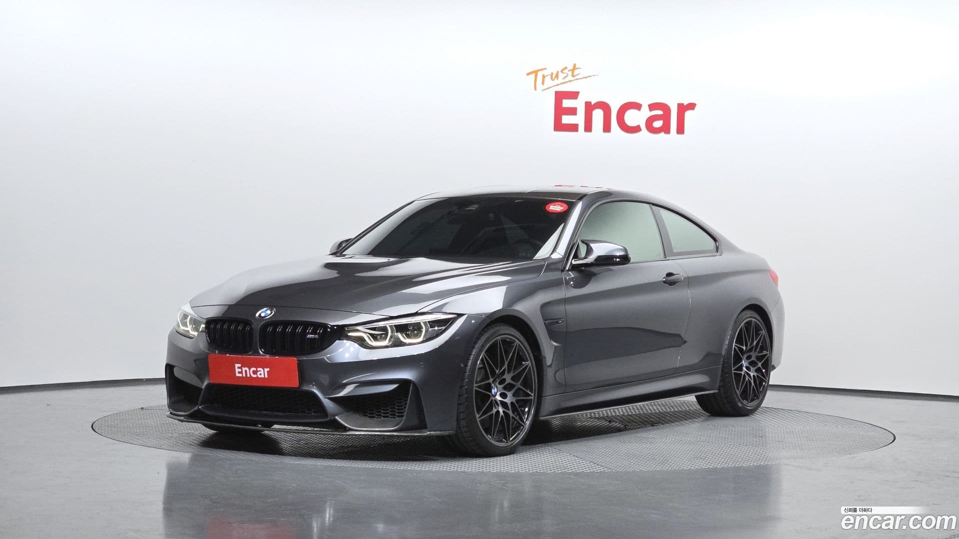 Main__Slider__Photo:M4 BMW 2018.6-0