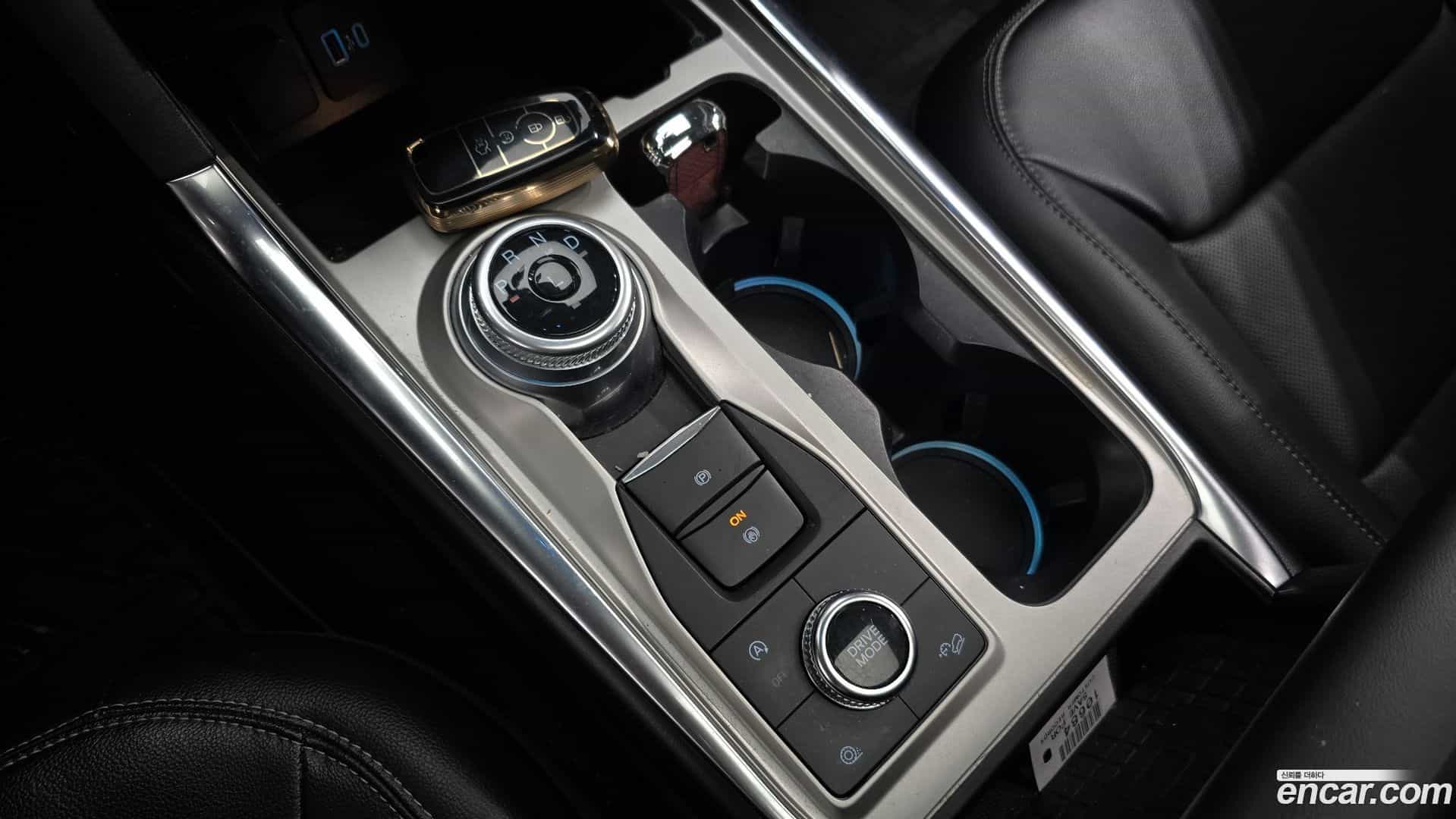 Explorer Ford 2021.10-INNER-009