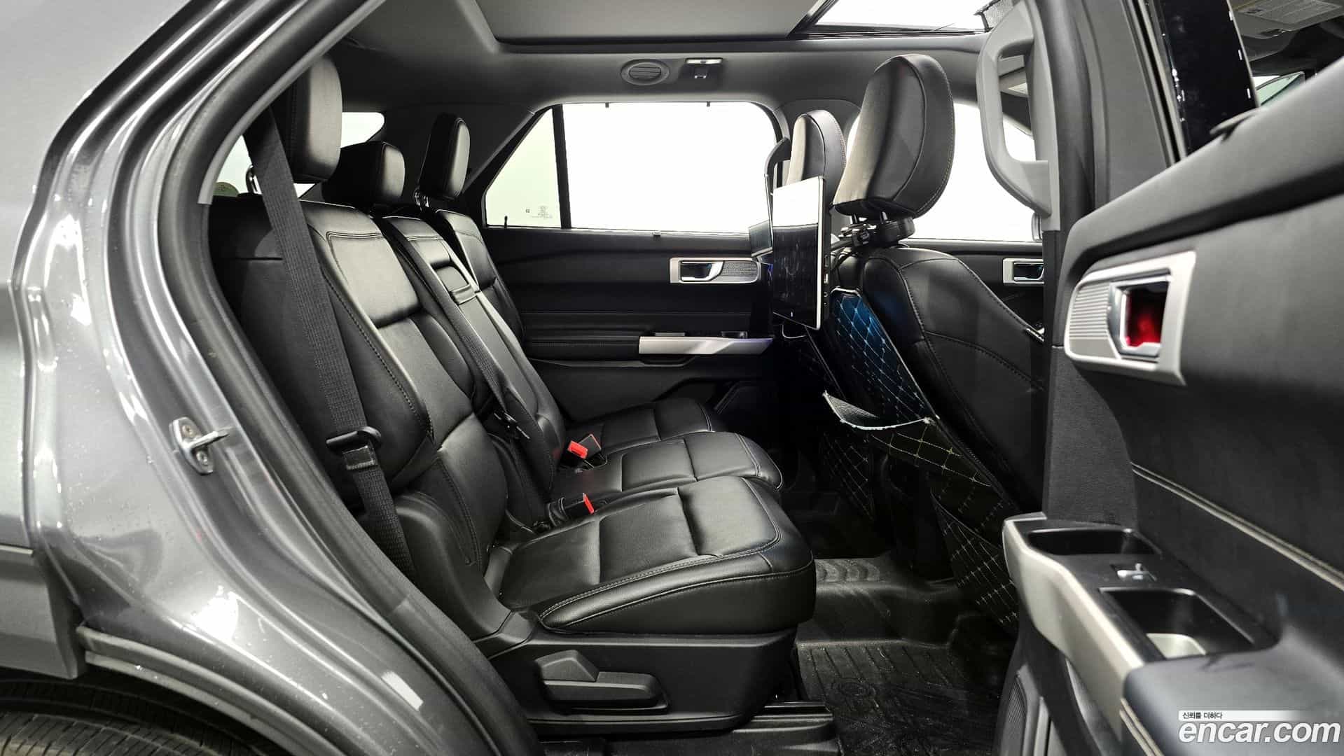 Explorer Ford 2021.10-OPTION-016
