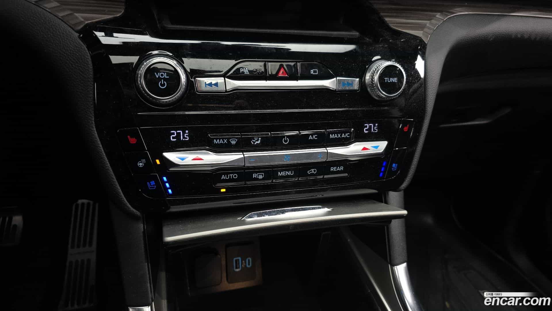 Explorer Ford 2021.10-OPTION-021