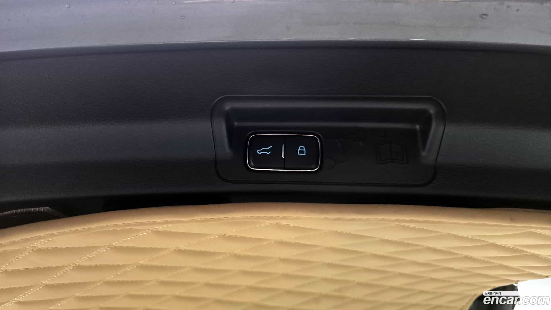 Explorer Ford 2021.10-OPTION-024