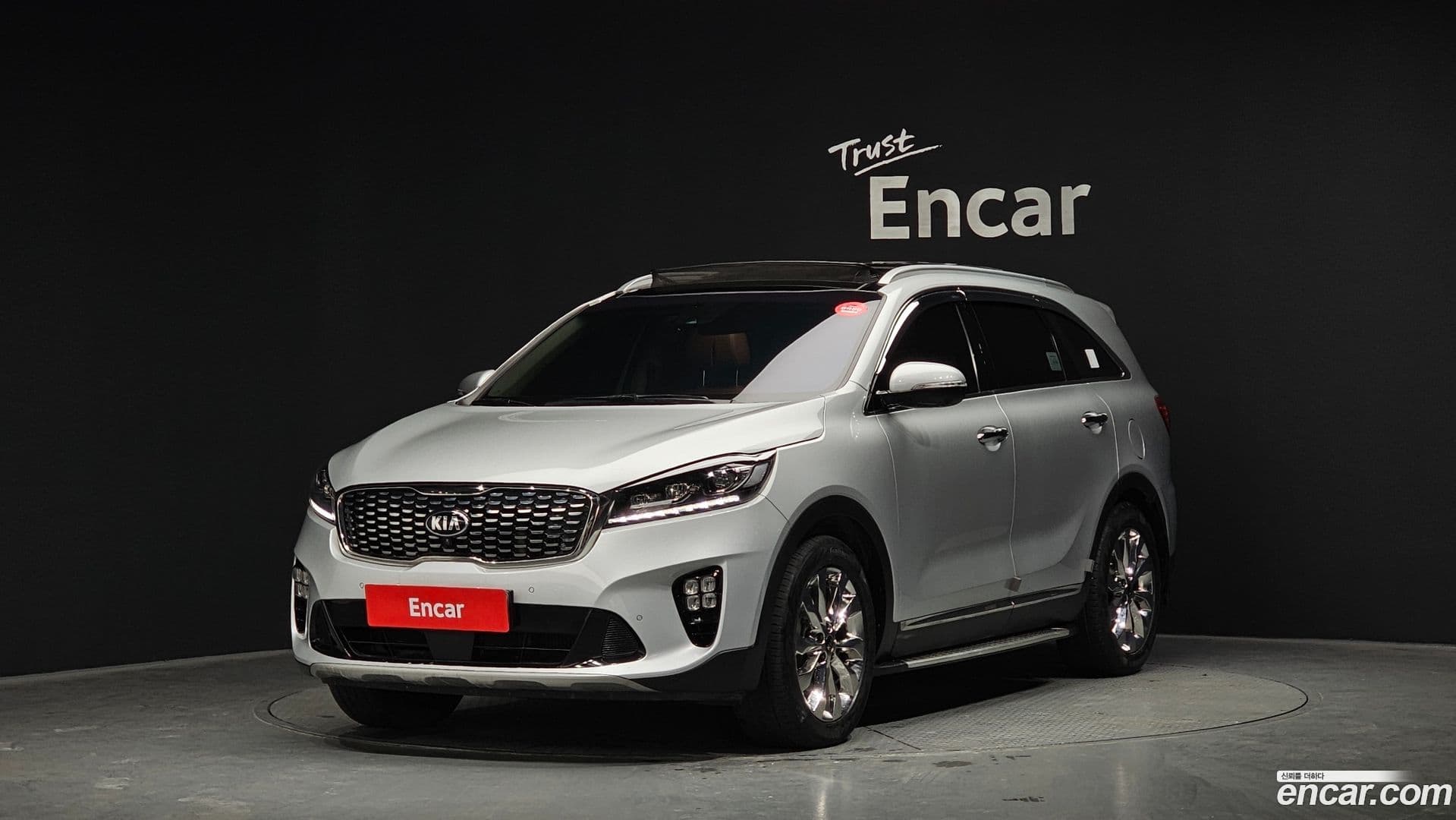 Main__Slider__Photo:Sorento Kia 2017.7-0
