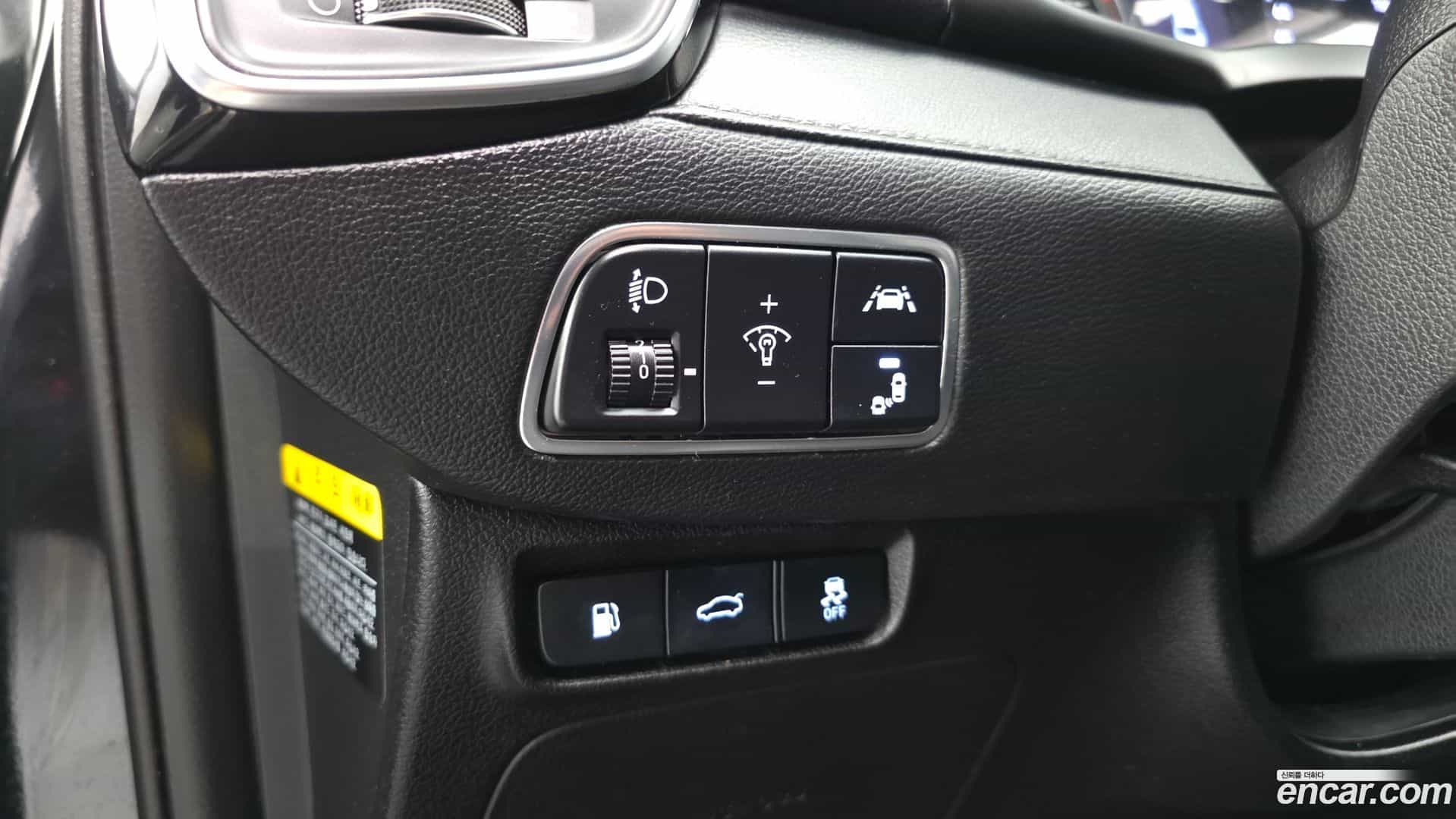 Grandeur Hyundai 2019.10-OPTION-020