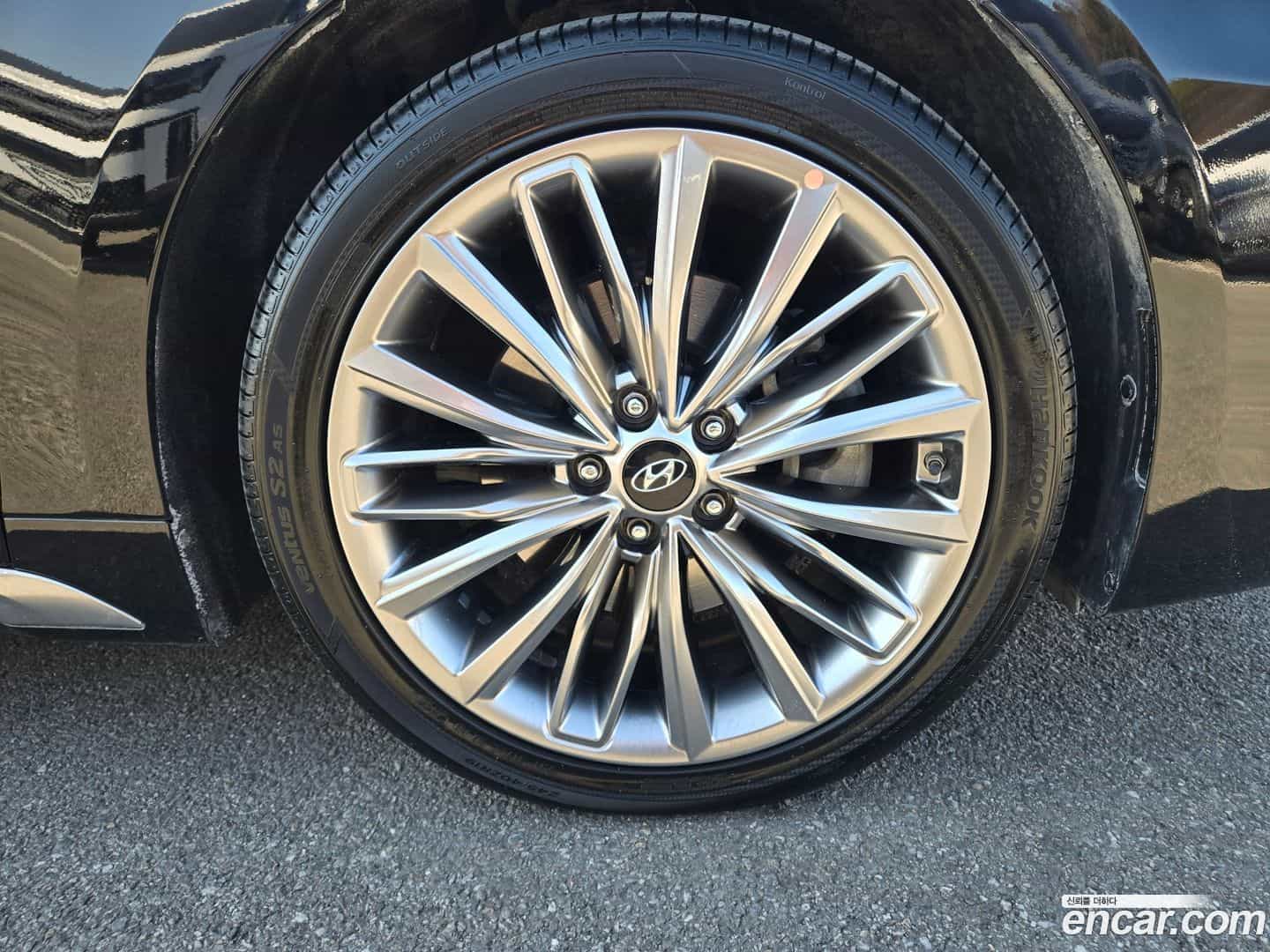 Grandeur Hyundai 2017.2-OUTER-005