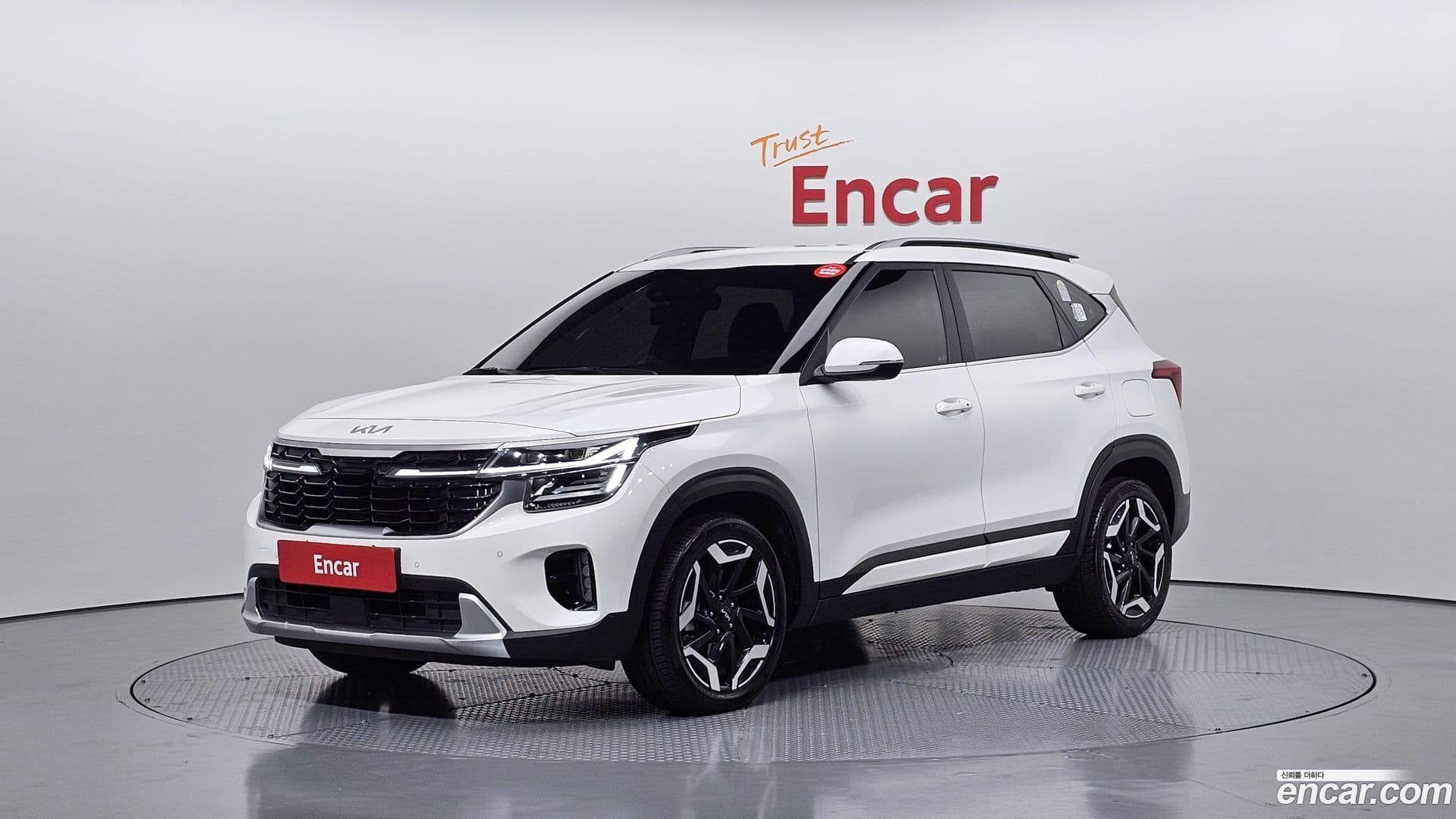 Main__Slider__Photo:Seltos Kia 2024.3-0