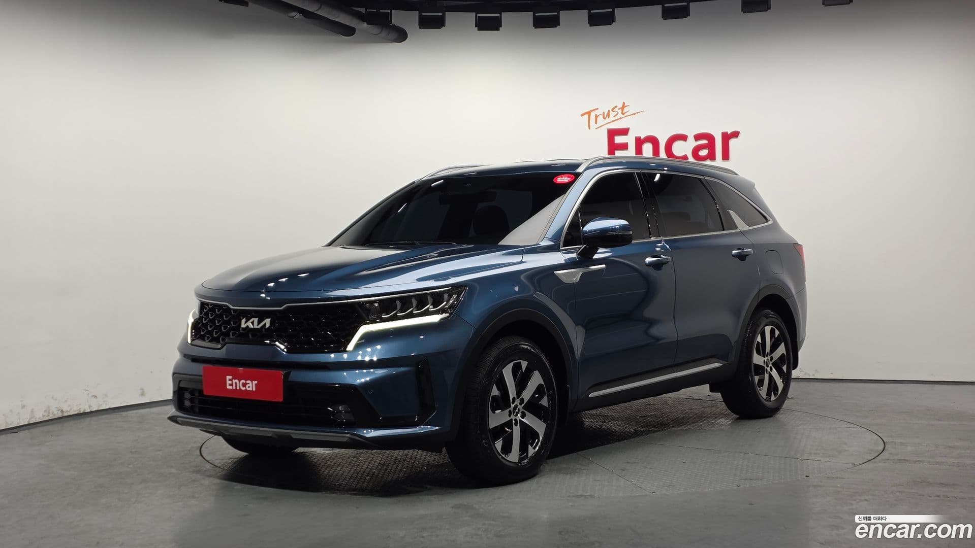 Main__Slider__Photo:Sorento Kia 2022.2-0