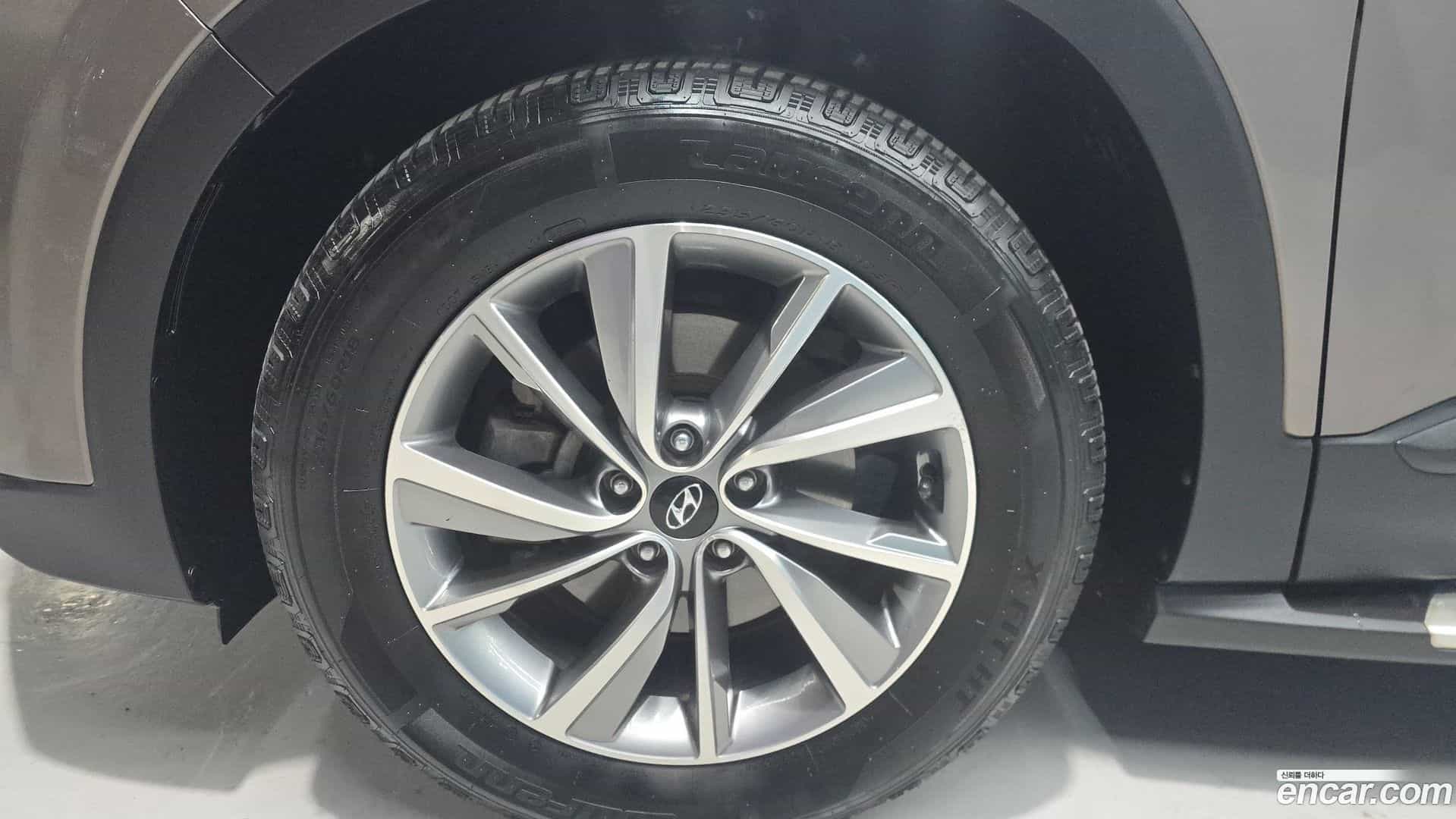 Santafe Hyundai 2018.6-OUTER-005