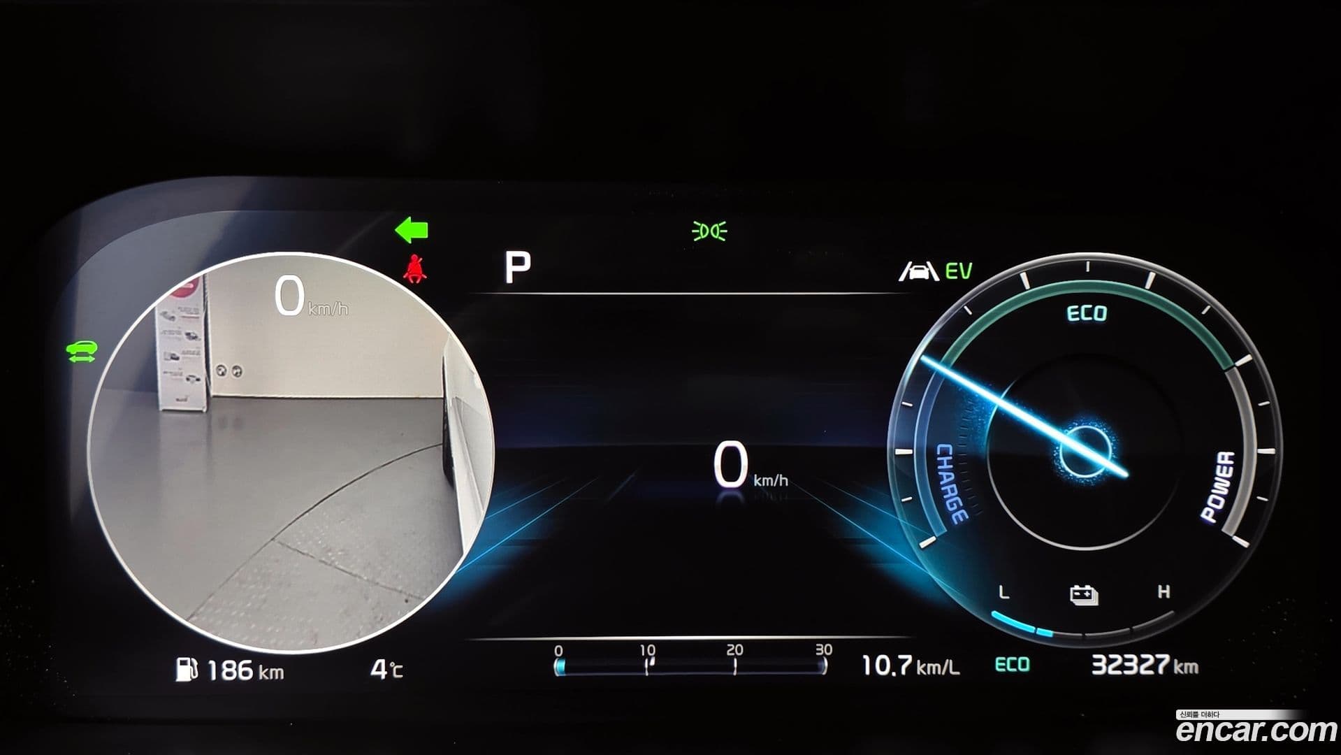 Main__Slider__Photo:Sorento Kia 2023.3-7