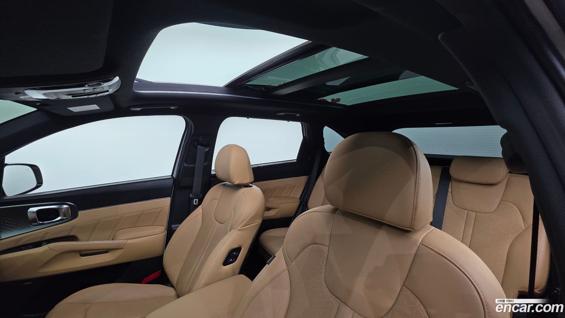 Main__Slider__Photo:Sorento Kia 2023.3-18